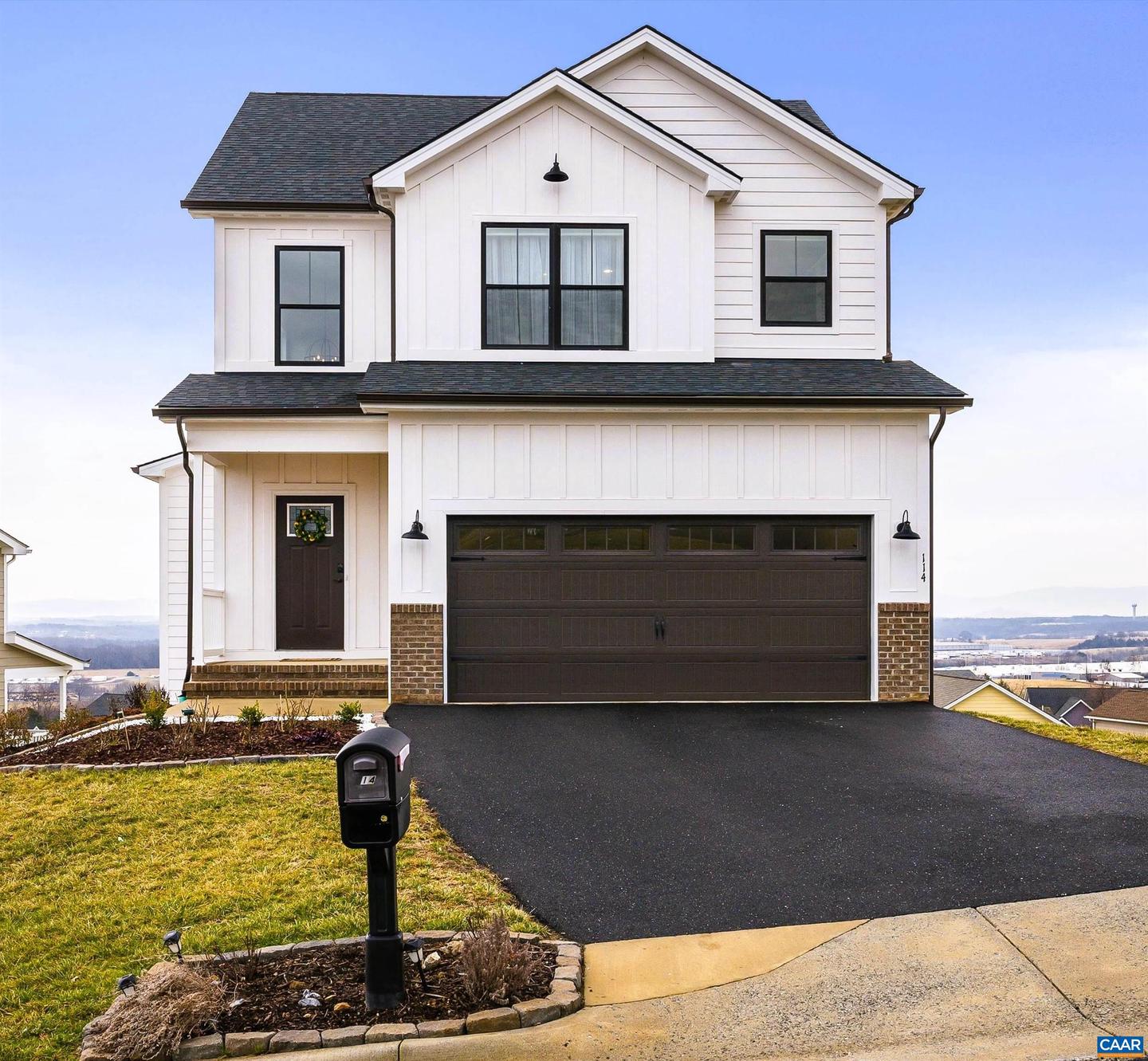 114 CHAMBERLAIN DR, STAUNTON, Virginia 24401, 3 Bedrooms Bedrooms, ,2 BathroomsBathrooms,Residential,For sale,114 CHAMBERLAIN DR,673974 MLS # 673974