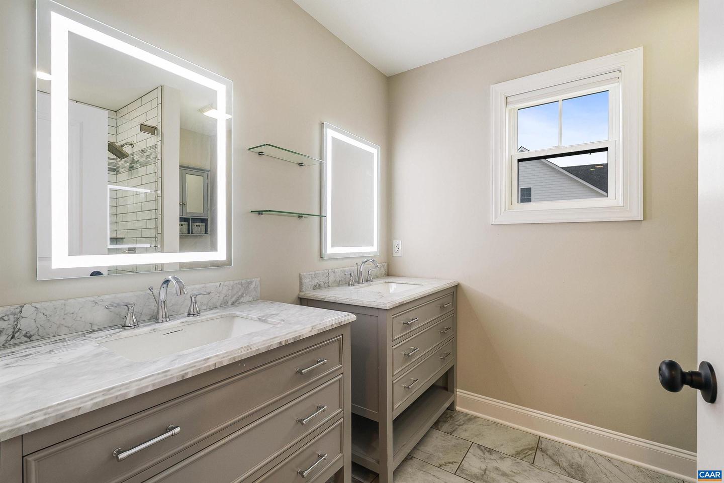 114 CHAMBERLAIN DR, STAUNTON, Virginia 24401, 3 Bedrooms Bedrooms, ,2 BathroomsBathrooms,Residential,For sale,114 CHAMBERLAIN DR,673974 MLS # 673974