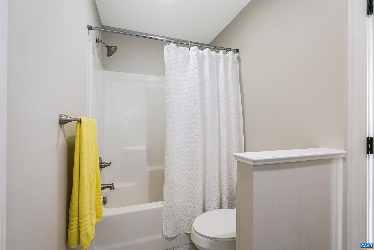 114 CHAMBERLAIN DR, STAUNTON, Virginia 24401, 3 Bedrooms Bedrooms, ,2 BathroomsBathrooms,Residential,For sale,114 CHAMBERLAIN DR,673974 MLS # 673974