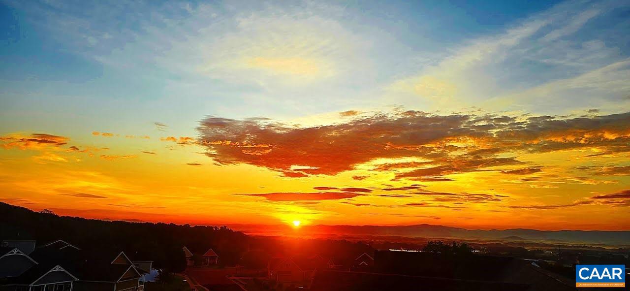 114 CHAMBERLAIN DR, STAUNTON, Virginia 24401, 3 Bedrooms Bedrooms, ,2 BathroomsBathrooms,Residential,For sale,114 CHAMBERLAIN DR,673974 MLS # 673974