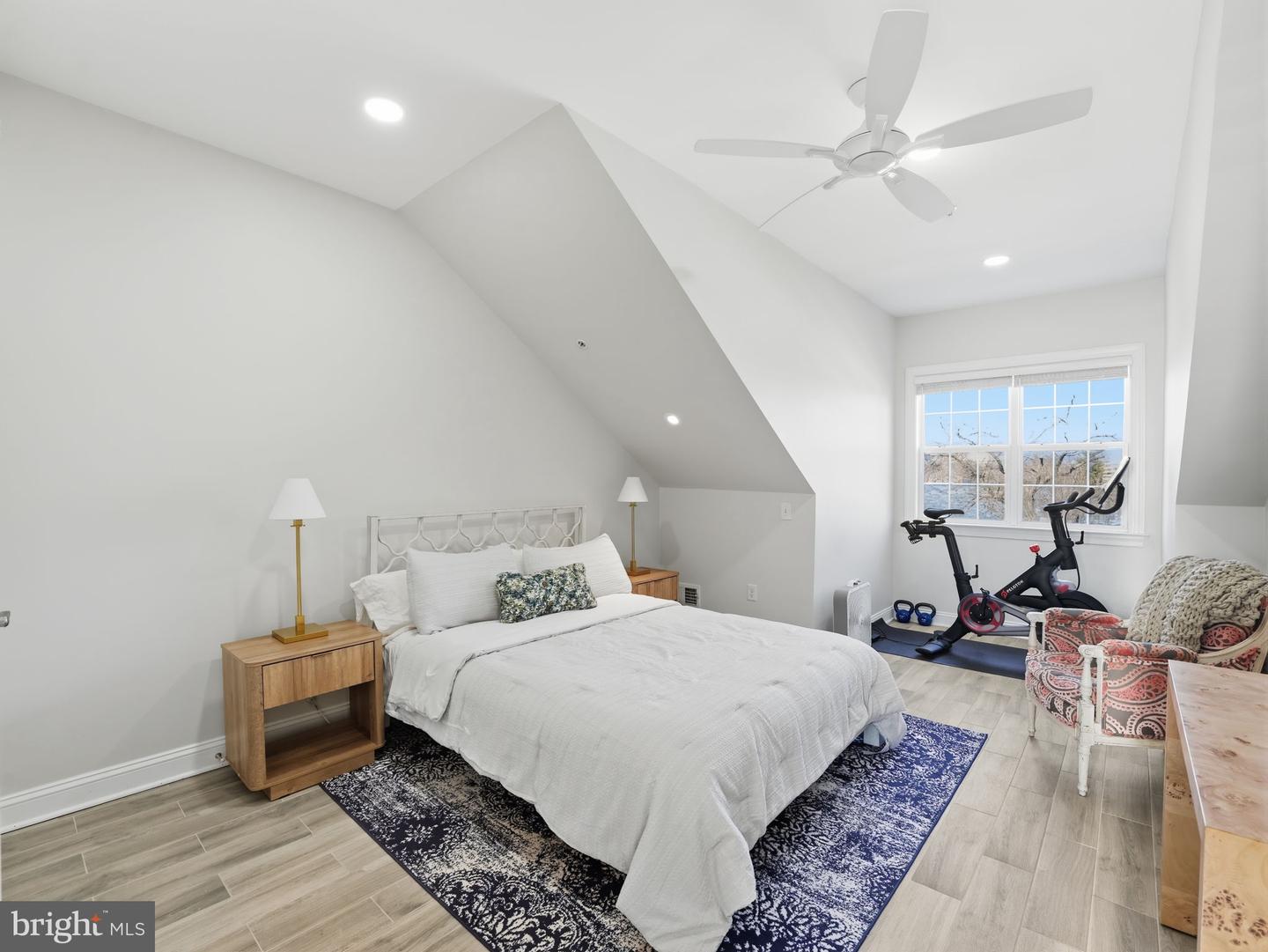 308 GEORGE MASON DR N, ARLINGTON, Virginia 22203, 3 Bedrooms Bedrooms, ,3 BathroomsBathrooms,Residential,For sale,308 GEORGE MASON DR N,VAAR2069666 MLS # VAAR2069666