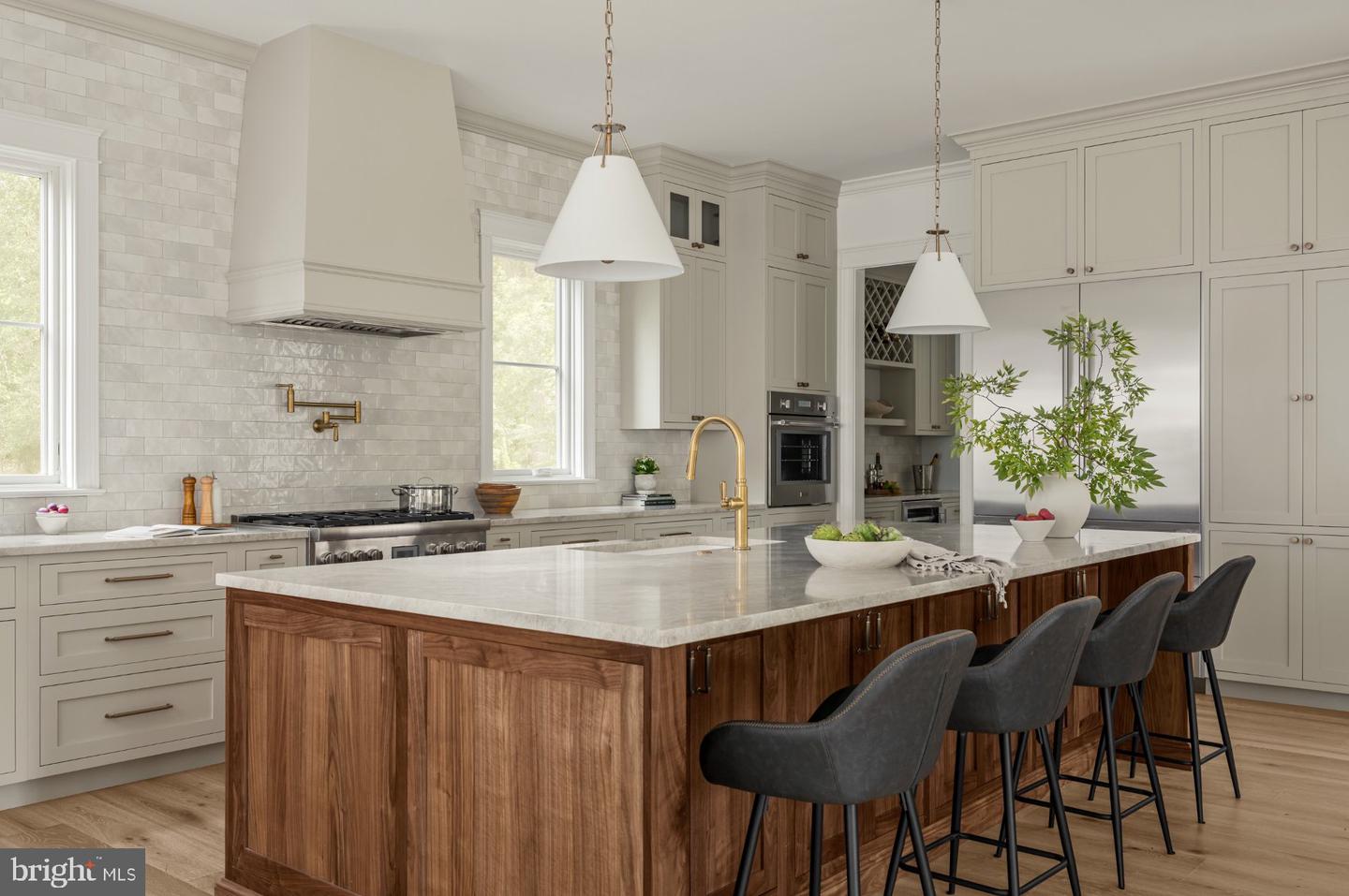 502 N JACKSON ST, ARLINGTON, Virginia 22201, 7 Bedrooms Bedrooms, 20 Rooms Rooms,7 BathroomsBathrooms,Residential,For sale,502 N JACKSON ST,VAAR2069670 MLS # VAAR2069670