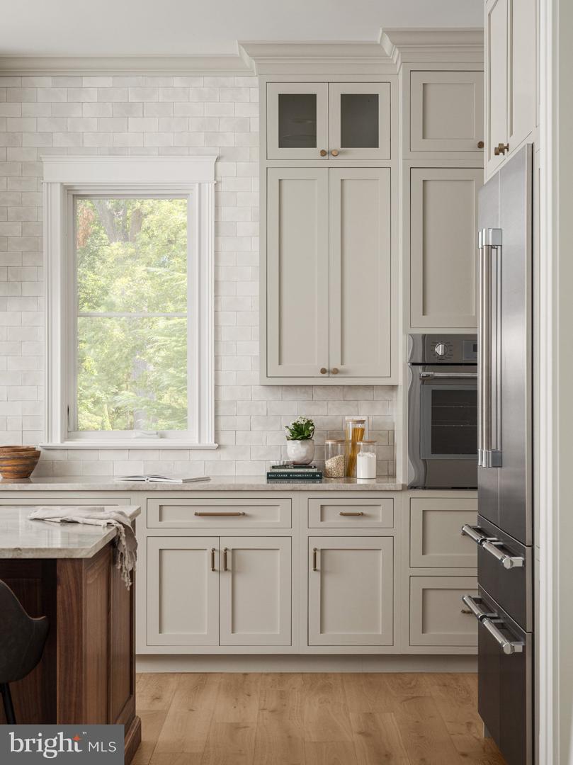 502 N JACKSON ST, ARLINGTON, Virginia 22201, 7 Bedrooms Bedrooms, 20 Rooms Rooms,7 BathroomsBathrooms,Residential,For sale,502 N JACKSON ST,VAAR2069670 MLS # VAAR2069670