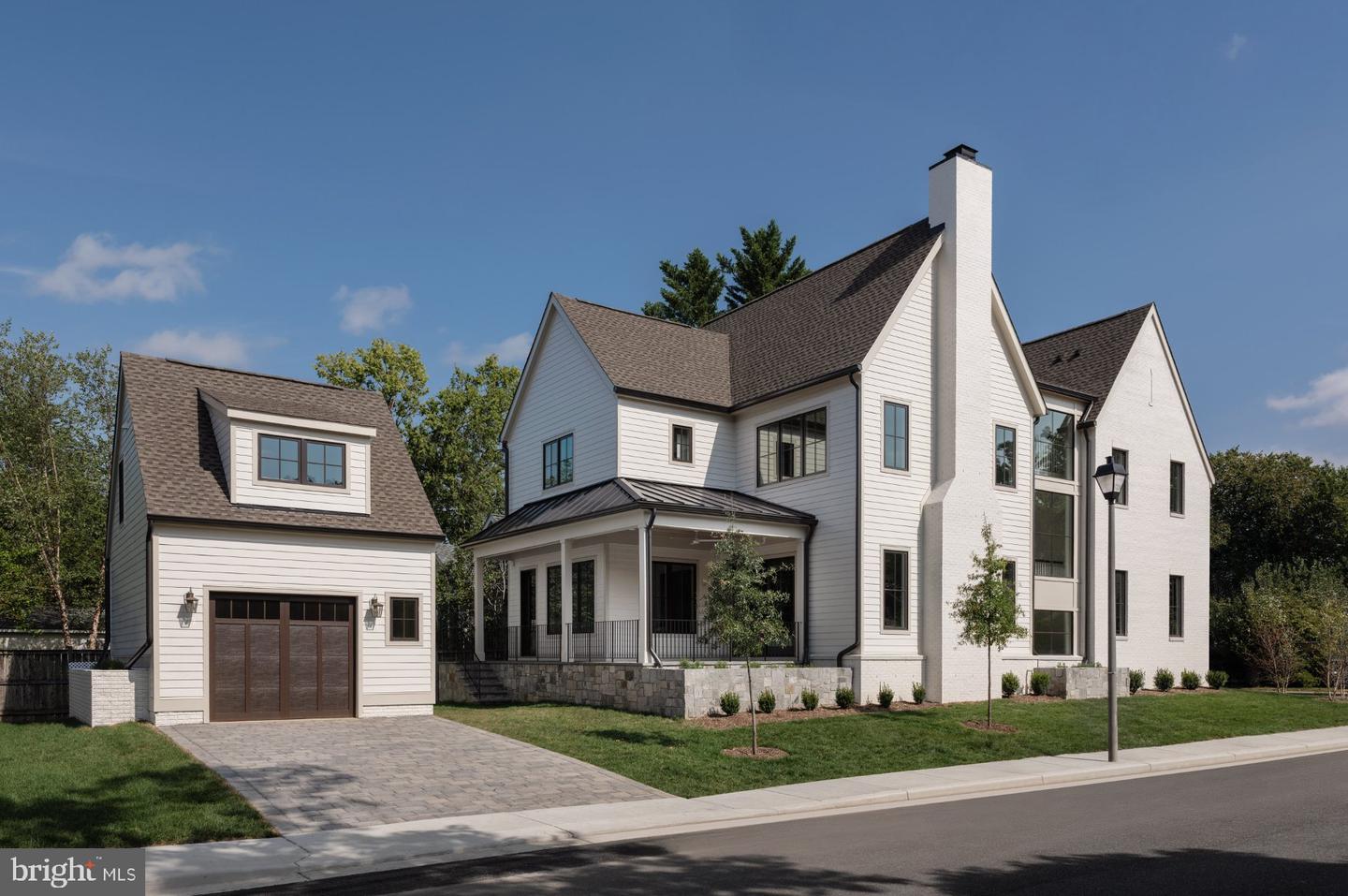 502 N JACKSON ST, ARLINGTON, Virginia 22201, 7 Bedrooms Bedrooms, 20 Rooms Rooms,7 BathroomsBathrooms,Residential,For sale,502 N JACKSON ST,VAAR2069670 MLS # VAAR2069670