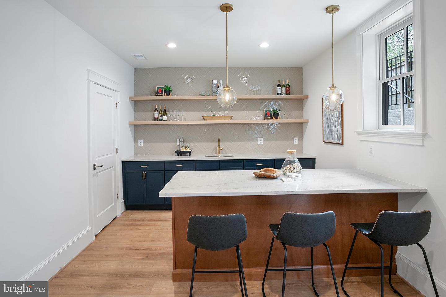 502 N JACKSON ST, ARLINGTON, Virginia 22201, 7 Bedrooms Bedrooms, 20 Rooms Rooms,7 BathroomsBathrooms,Residential,For sale,502 N JACKSON ST,VAAR2069670 MLS # VAAR2069670