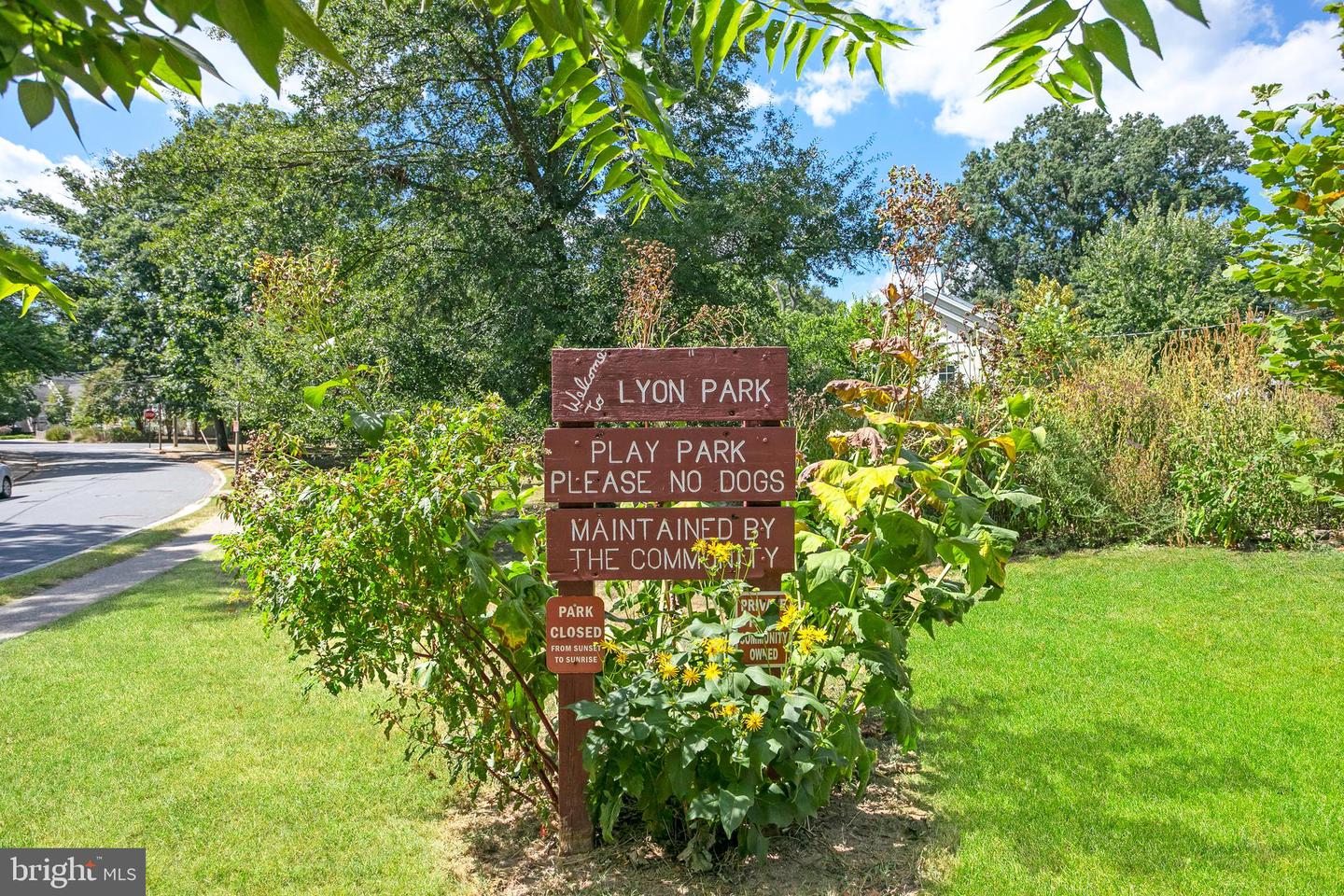 502 N JACKSON ST, ARLINGTON, Virginia 22201, 7 Bedrooms Bedrooms, 20 Rooms Rooms,7 BathroomsBathrooms,Residential,For sale,502 N JACKSON ST,VAAR2069670 MLS # VAAR2069670