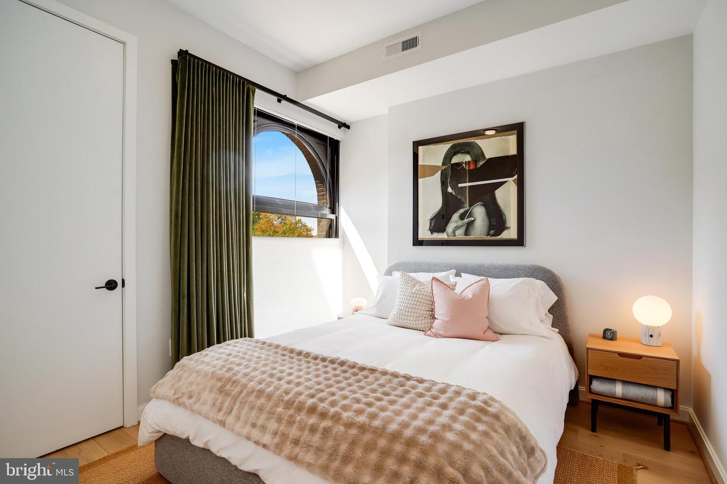 2525 PENNSYLVANIA AVE NW #204, WASHINGTON, District Of Columbia 20037, 2 Bedrooms Bedrooms, ,2 BathroomsBathrooms,Residential,For sale,2525 PENNSYLVANIA AVE NW #204,DCDC2249050 MLS # DCDC2249050