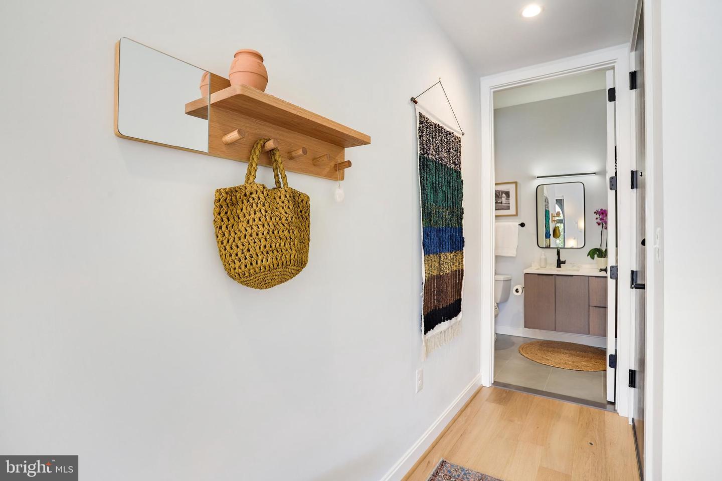 2525 PENNSYLVANIA AVE NW #204, WASHINGTON, District Of Columbia 20037, 2 Bedrooms Bedrooms, ,2 BathroomsBathrooms,Residential,For sale,2525 PENNSYLVANIA AVE NW #204,DCDC2249050 MLS # DCDC2249050