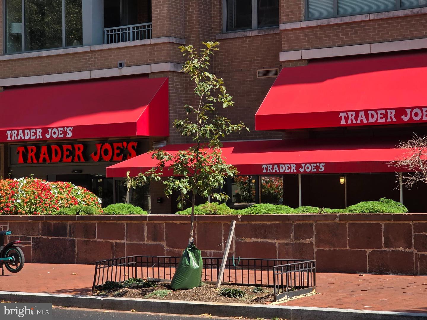 2525 PENNSYLVANIA AVE NW #204, WASHINGTON, District Of Columbia 20037, 2 Bedrooms Bedrooms, ,2 BathroomsBathrooms,Residential,For sale,2525 PENNSYLVANIA AVE NW #204,DCDC2249050 MLS # DCDC2249050