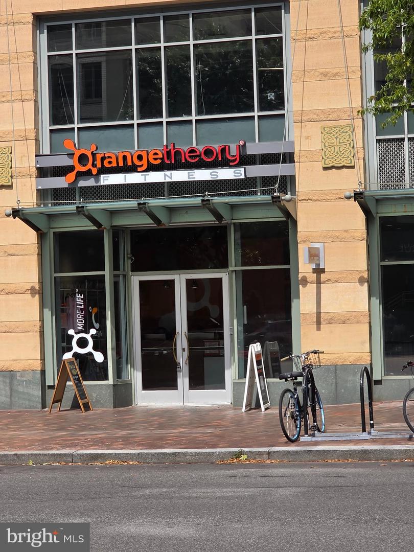 2525 PENNSYLVANIA AVE NW #204, WASHINGTON, District Of Columbia 20037, 2 Bedrooms Bedrooms, ,2 BathroomsBathrooms,Residential,For sale,2525 PENNSYLVANIA AVE NW #204,DCDC2249050 MLS # DCDC2249050