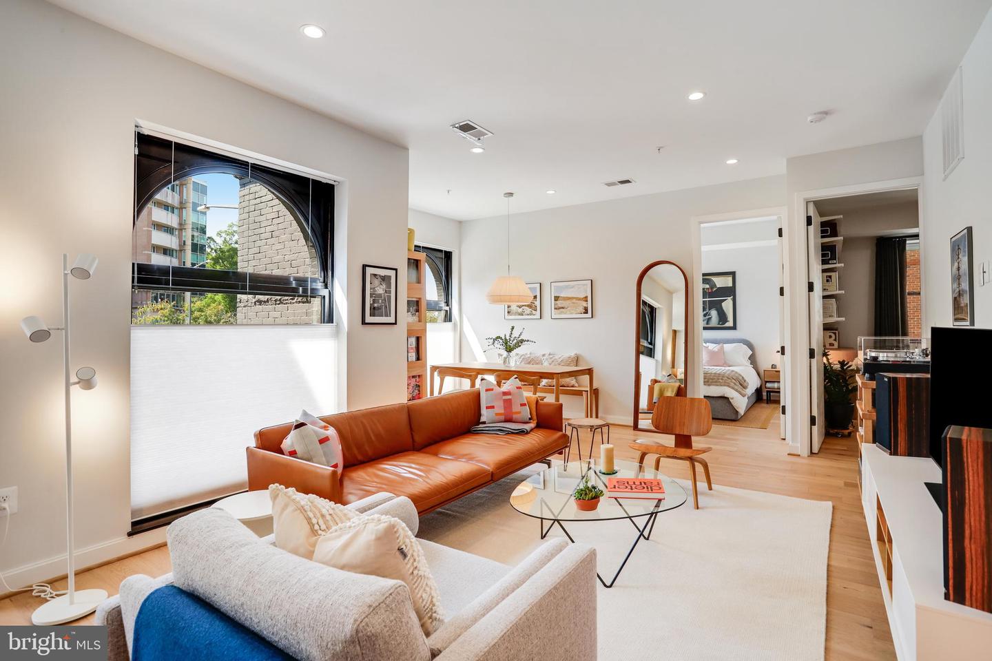 2525 PENNSYLVANIA AVE NW #204, WASHINGTON, District Of Columbia 20037, 2 Bedrooms Bedrooms, ,2 BathroomsBathrooms,Residential,For sale,2525 PENNSYLVANIA AVE NW #204,DCDC2249050 MLS # DCDC2249050