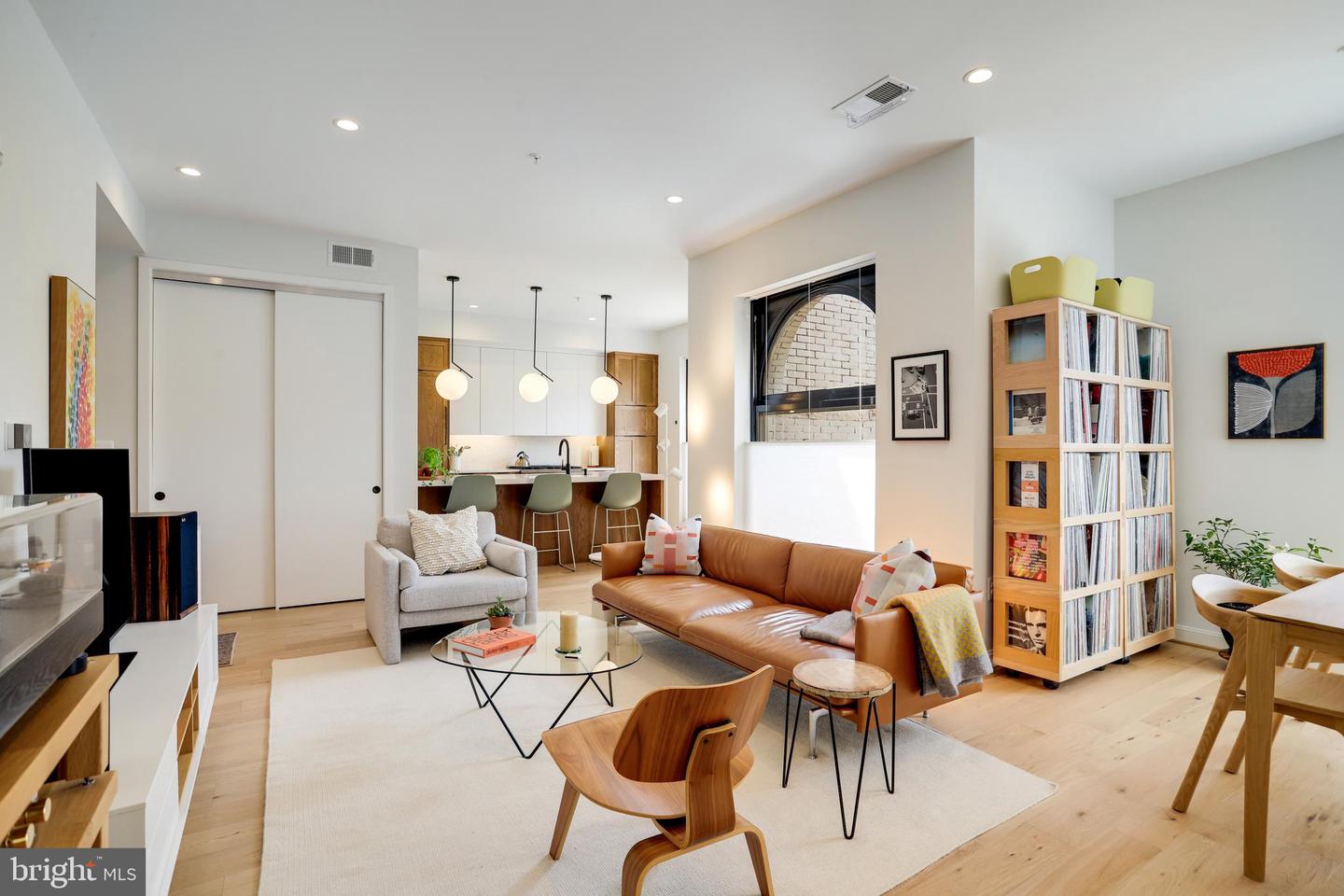 2525 PENNSYLVANIA AVE NW #204, WASHINGTON, District Of Columbia 20037, 2 Bedrooms Bedrooms, ,2 BathroomsBathrooms,Residential,For sale,2525 PENNSYLVANIA AVE NW #204,DCDC2249050 MLS # DCDC2249050