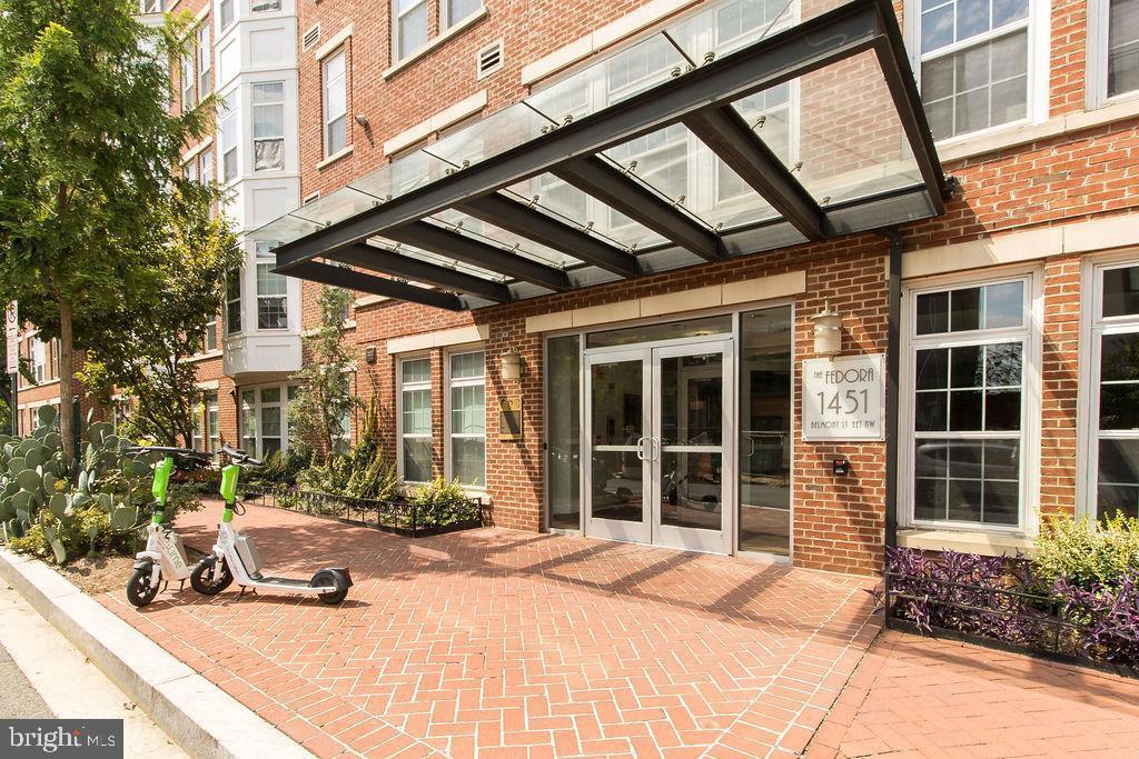 1451 BELMONT ST NW #421, WASHINGTON, District Of Columbia 20009, 1 Bedroom Bedrooms, ,1 BathroomBathrooms,Residential,For sale,1451 BELMONT ST NW #421,DCDC2249052 MLS # DCDC2249052