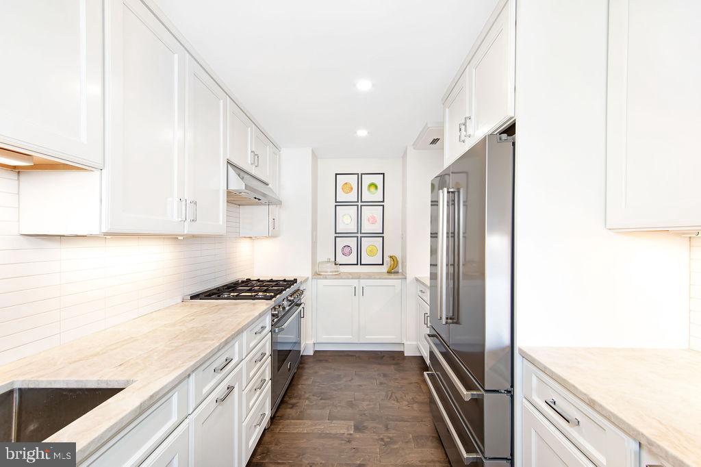 2700 VIRGINIA AVE NW #1109, WASHINGTON, District Of Columbia 20037, 1 Bedroom Bedrooms, ,1 BathroomBathrooms,Residential,For sale,2700 VIRGINIA AVE NW #1109,DCDC2249060 MLS # DCDC2249060