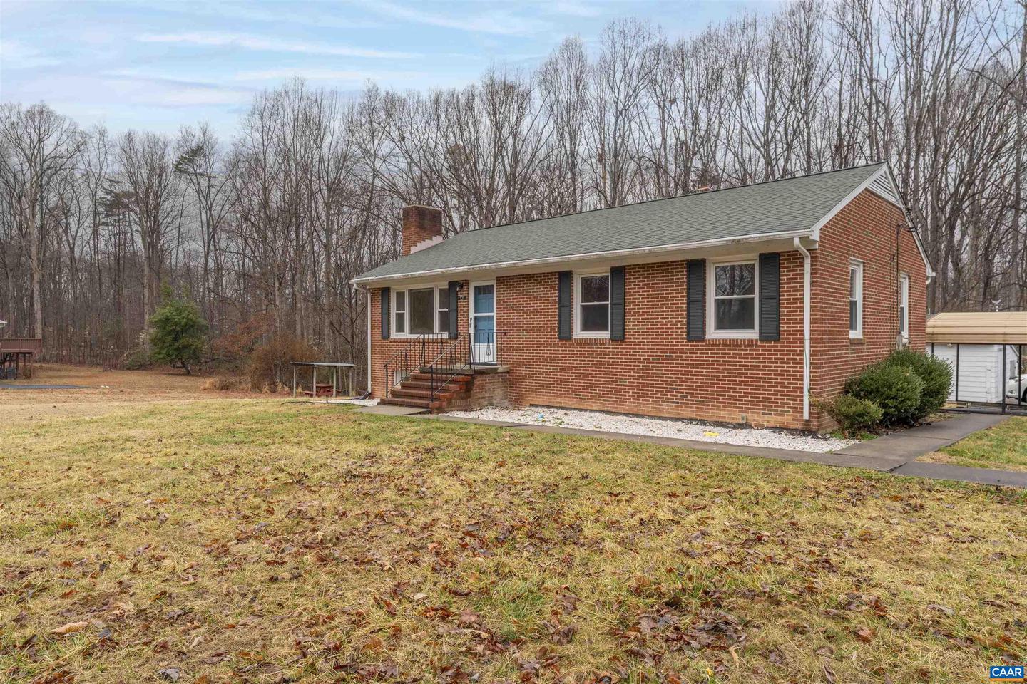 101 NOTTINGHAM RD, LOUISA, Virginia 23093, 3 Bedrooms Bedrooms, ,2 BathroomsBathrooms,Residential,For sale,101 NOTTINGHAM RD,673982 MLS # 673982