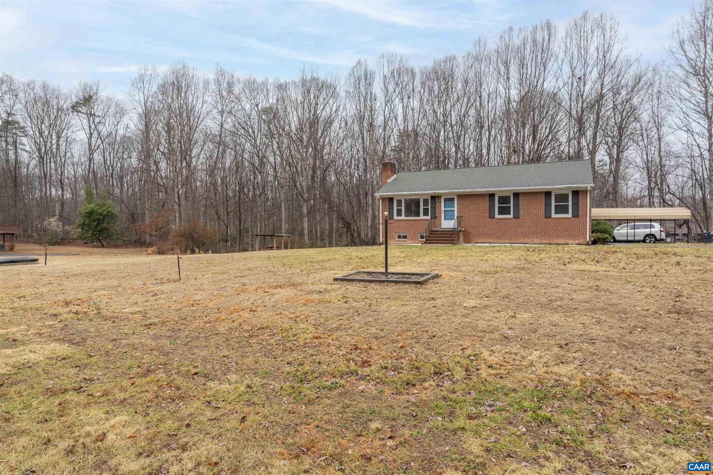 101 NOTTINGHAM RD, LOUISA, Virginia 23093, 3 Bedrooms Bedrooms, ,2 BathroomsBathrooms,Residential,For sale,101 NOTTINGHAM RD,673982 MLS # 673982