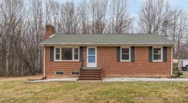 101 NOTTINGHAM RD, LOUISA, Virginia 23093, 3 Bedrooms Bedrooms, ,2 BathroomsBathrooms,Residential,For sale,101 NOTTINGHAM RD,673982 MLS # 673982