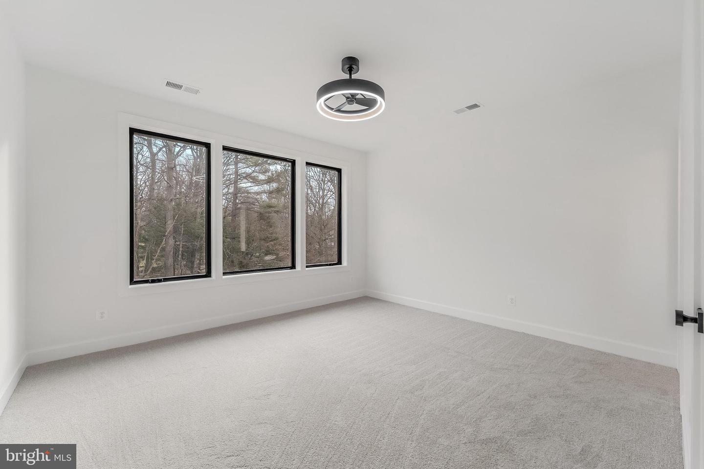 731 ELLSWORTH AVE, GREAT FALLS, Virginia 22066, 4 Bedrooms Bedrooms, ,6 BathroomsBathrooms,Residential,For sale,731 ELLSWORTH AVE,VAFX2294244 MLS # VAFX2294244