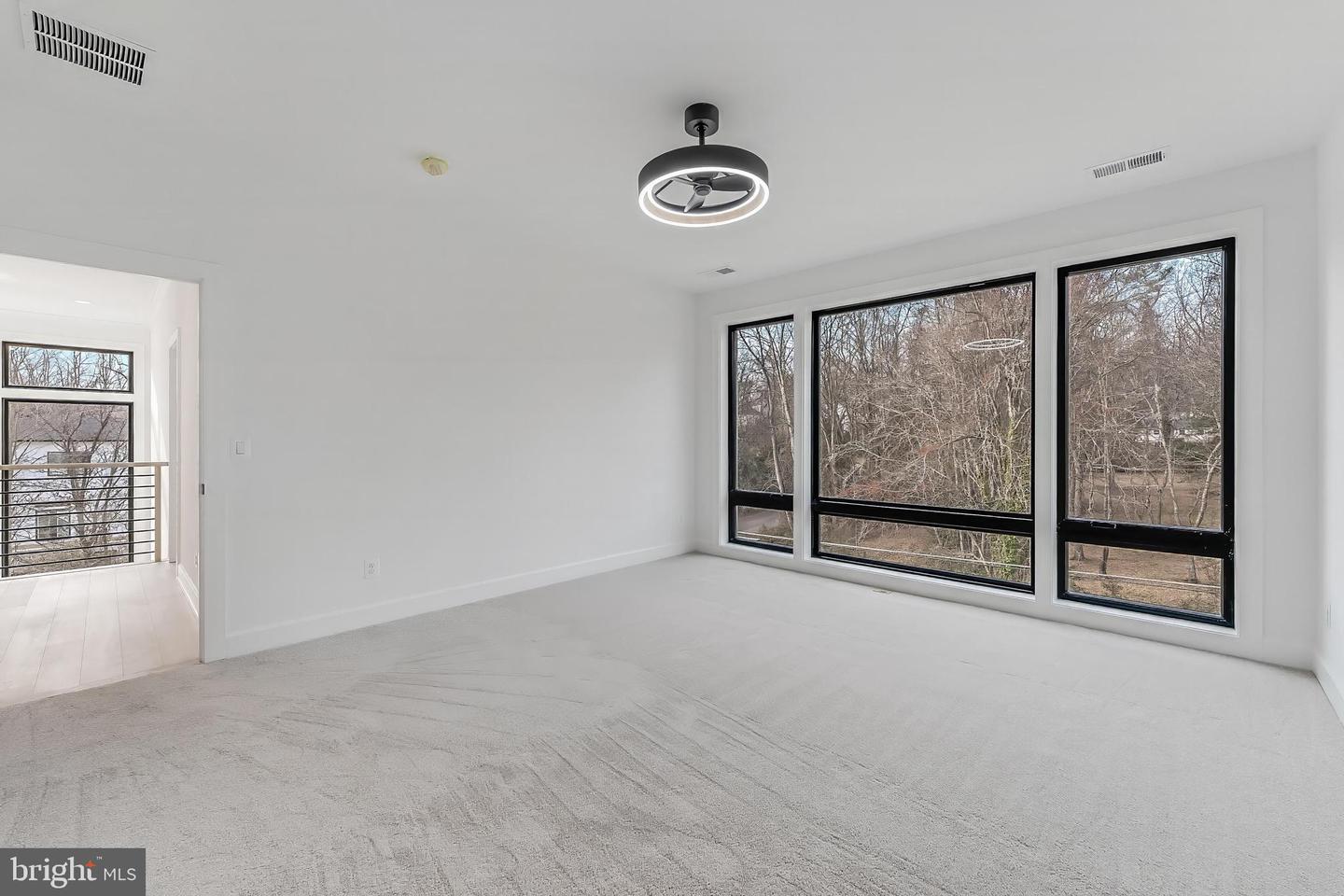 731 ELLSWORTH AVE, GREAT FALLS, Virginia 22066, 4 Bedrooms Bedrooms, ,6 BathroomsBathrooms,Residential,For sale,731 ELLSWORTH AVE,VAFX2294244 MLS # VAFX2294244