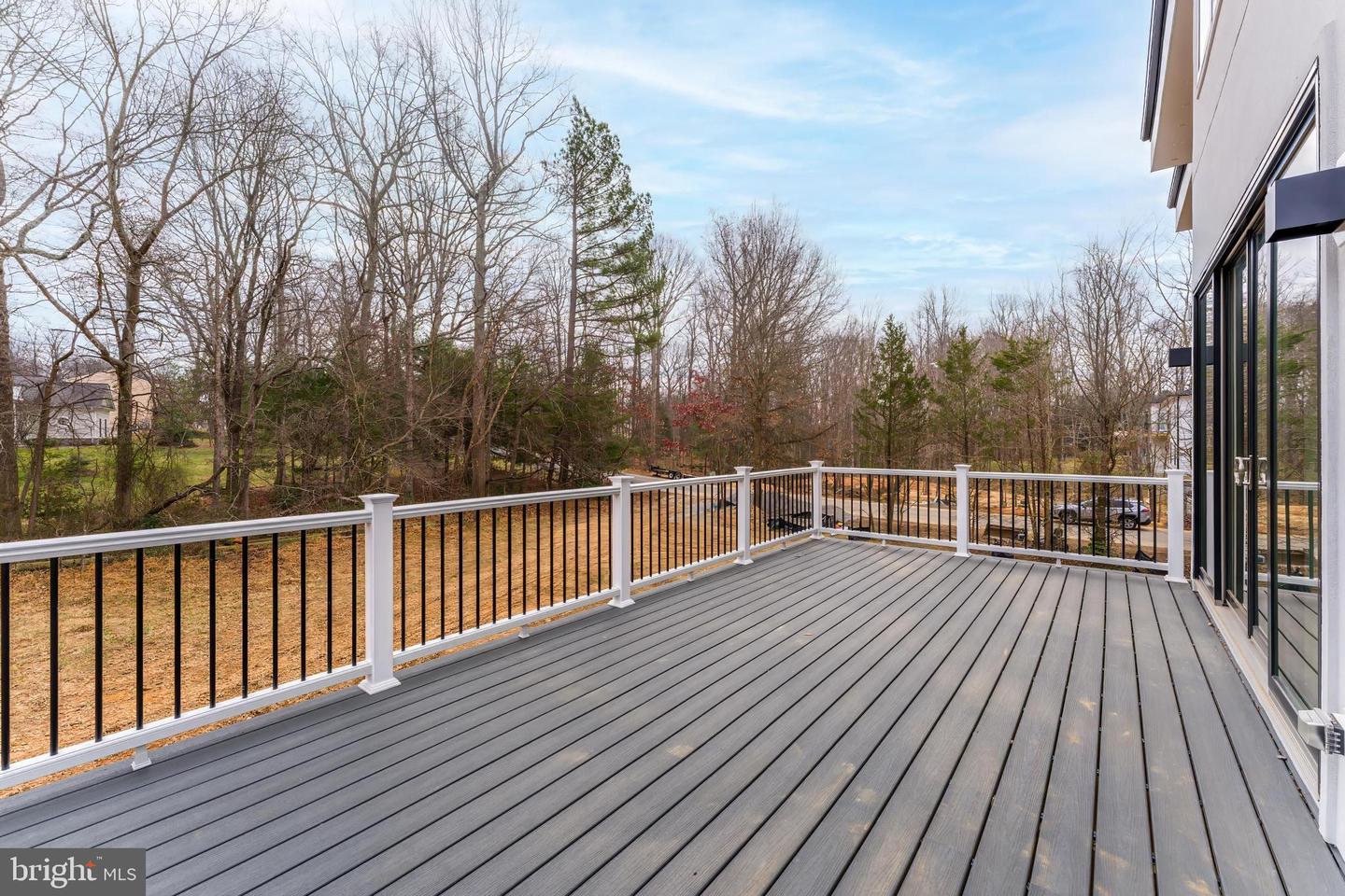 731 ELLSWORTH AVE, GREAT FALLS, Virginia 22066, 4 Bedrooms Bedrooms, ,6 BathroomsBathrooms,Residential,For sale,731 ELLSWORTH AVE,VAFX2294244 MLS # VAFX2294244