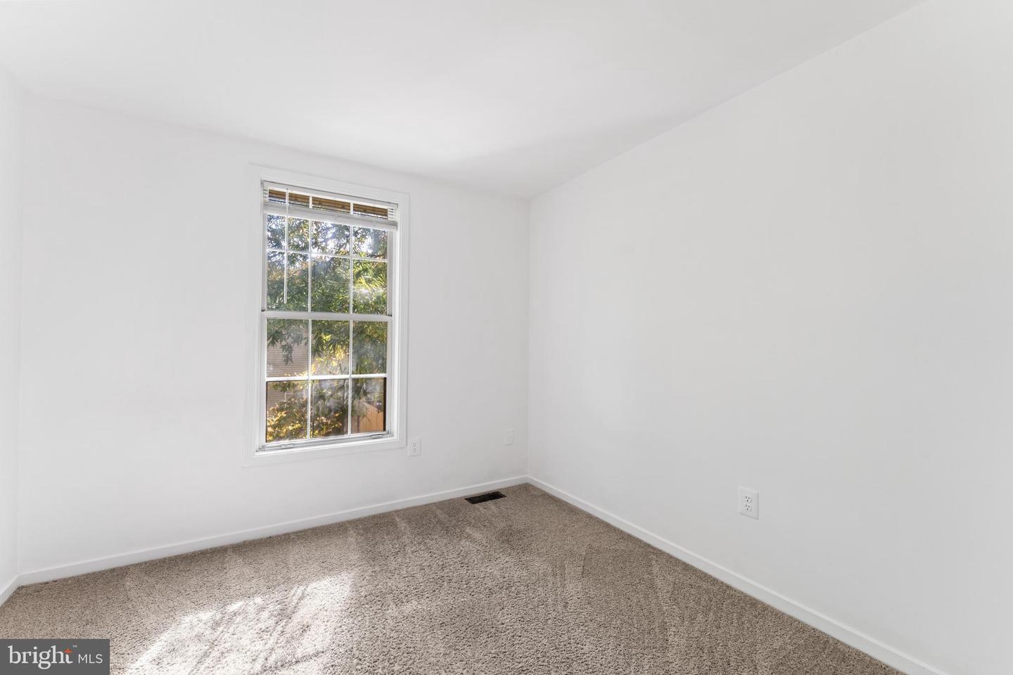 9441 INAUGURAL DR, KING GEORGE, Virginia 22485, 3 Bedrooms Bedrooms, ,1 BathroomBathrooms,Residential,For sale,9441 INAUGURAL DR,VAKG2007710 MLS # VAKG2007710