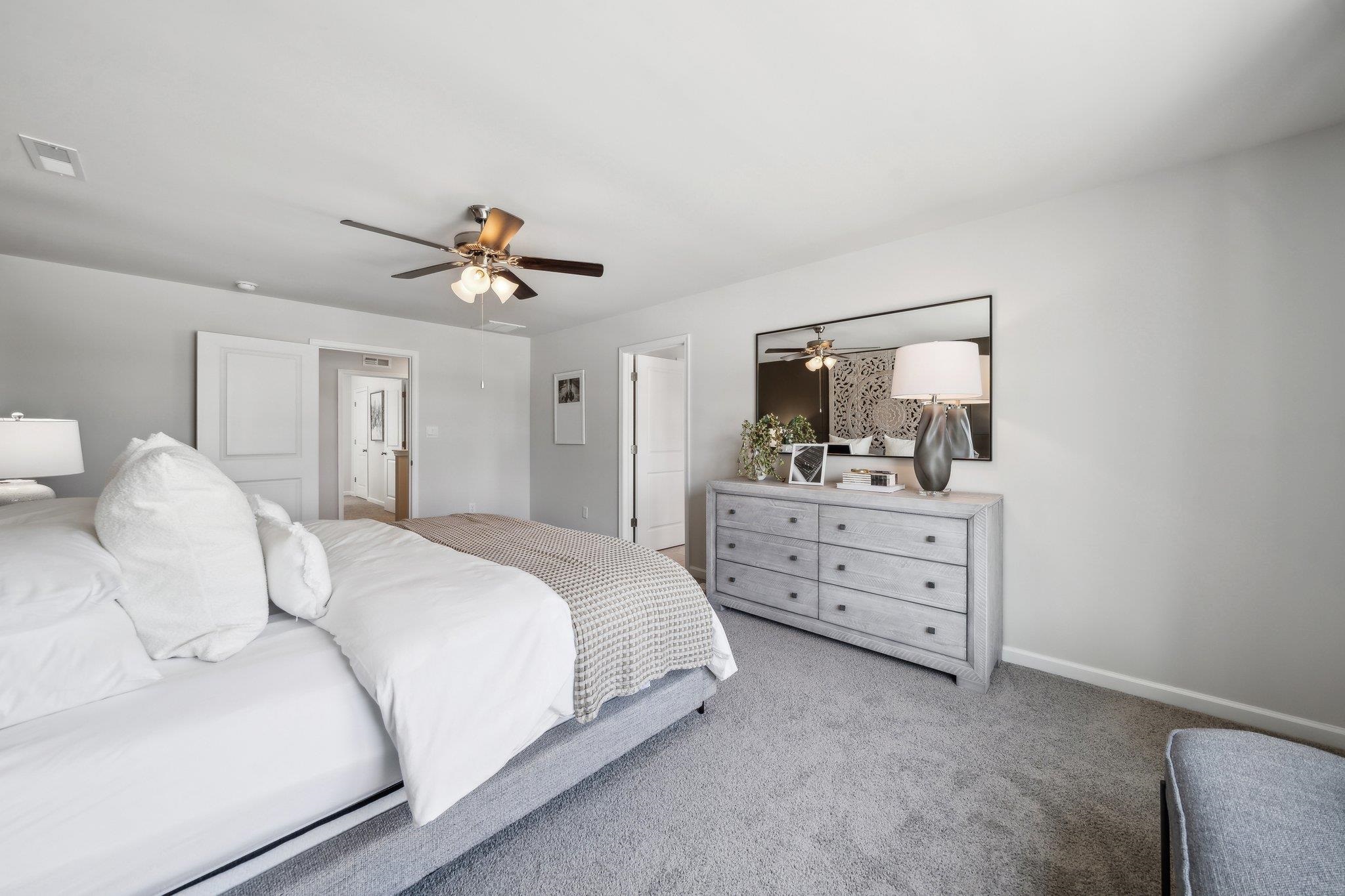 561 SUMMERCREST AVE, WAYNESBORO, Virginia 22980, 5 Bedrooms Bedrooms, ,3 BathroomsBathrooms,Residential,561 SUMMERCREST AVE,674025 MLS # 674025