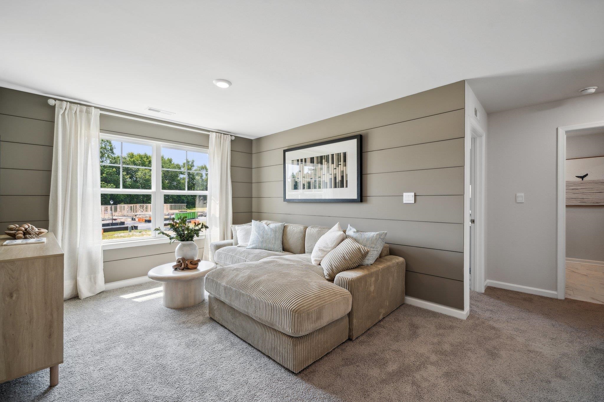 561 SUMMERCREST AVE, WAYNESBORO, Virginia 22980, 5 Bedrooms Bedrooms, ,3 BathroomsBathrooms,Residential,561 SUMMERCREST AVE,674025 MLS # 674025