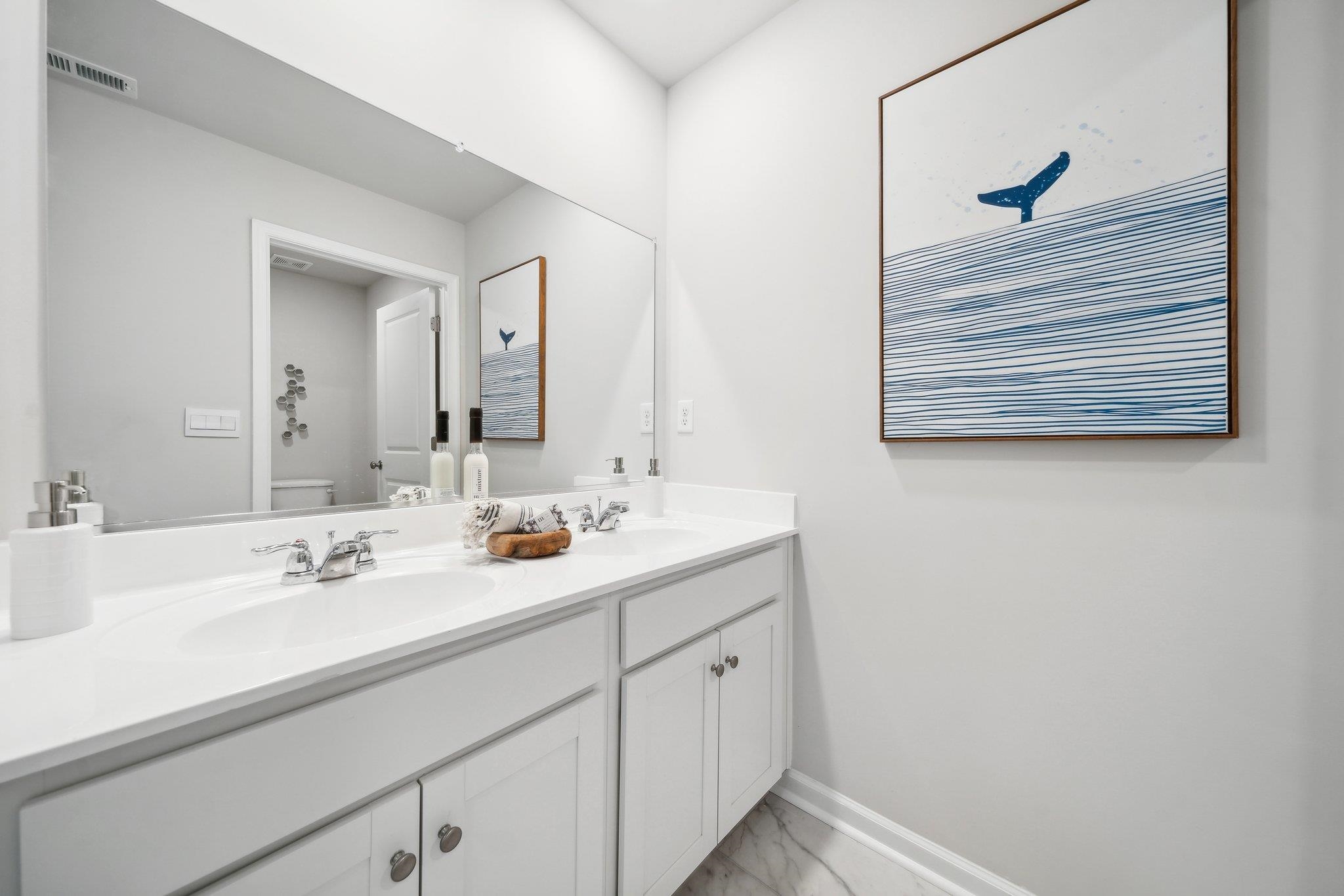 561 SUMMERCREST AVE, WAYNESBORO, Virginia 22980, 5 Bedrooms Bedrooms, ,3 BathroomsBathrooms,Residential,561 SUMMERCREST AVE,674025 MLS # 674025