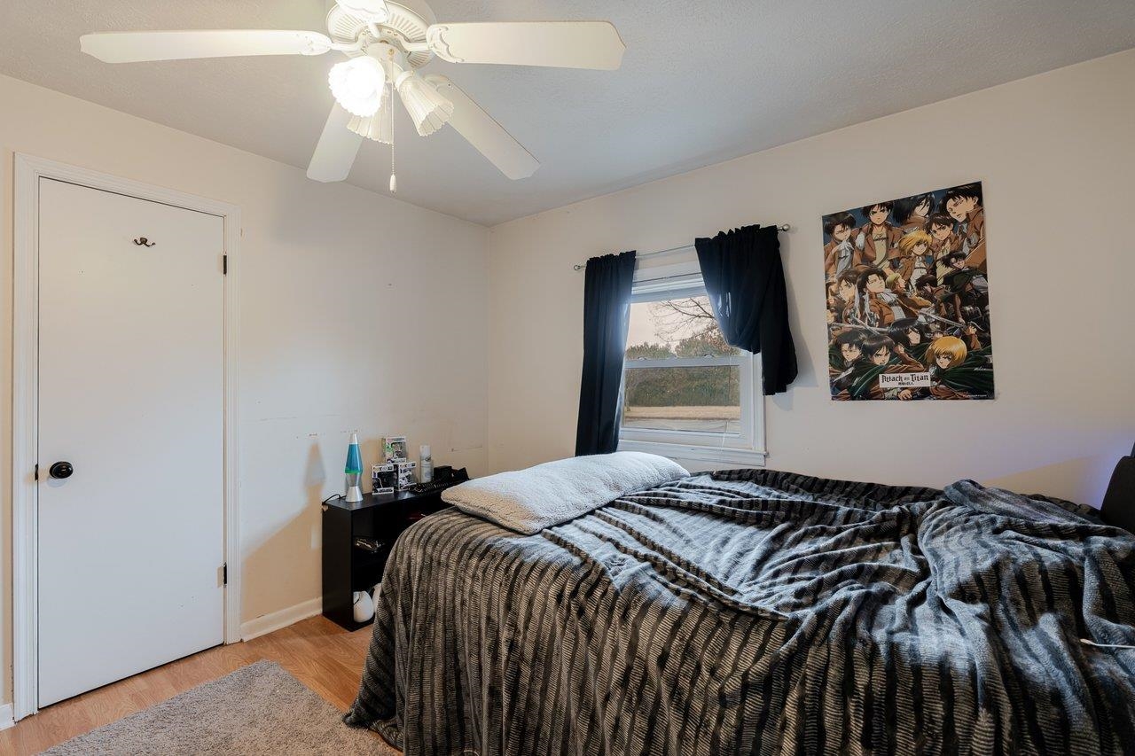 114 CLARKE AVE, ELKTON, Virginia 22827, 3 Bedrooms Bedrooms, ,2 BathroomsBathrooms,Residential,114 CLARKE AVE,674026 MLS # 674026