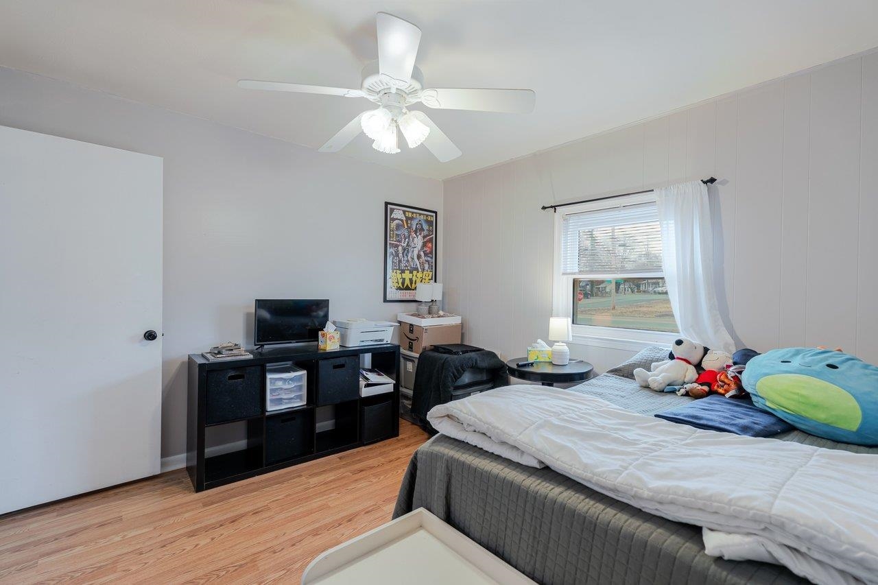 114 CLARKE AVE, ELKTON, Virginia 22827, 3 Bedrooms Bedrooms, ,2 BathroomsBathrooms,Residential,114 CLARKE AVE,674026 MLS # 674026