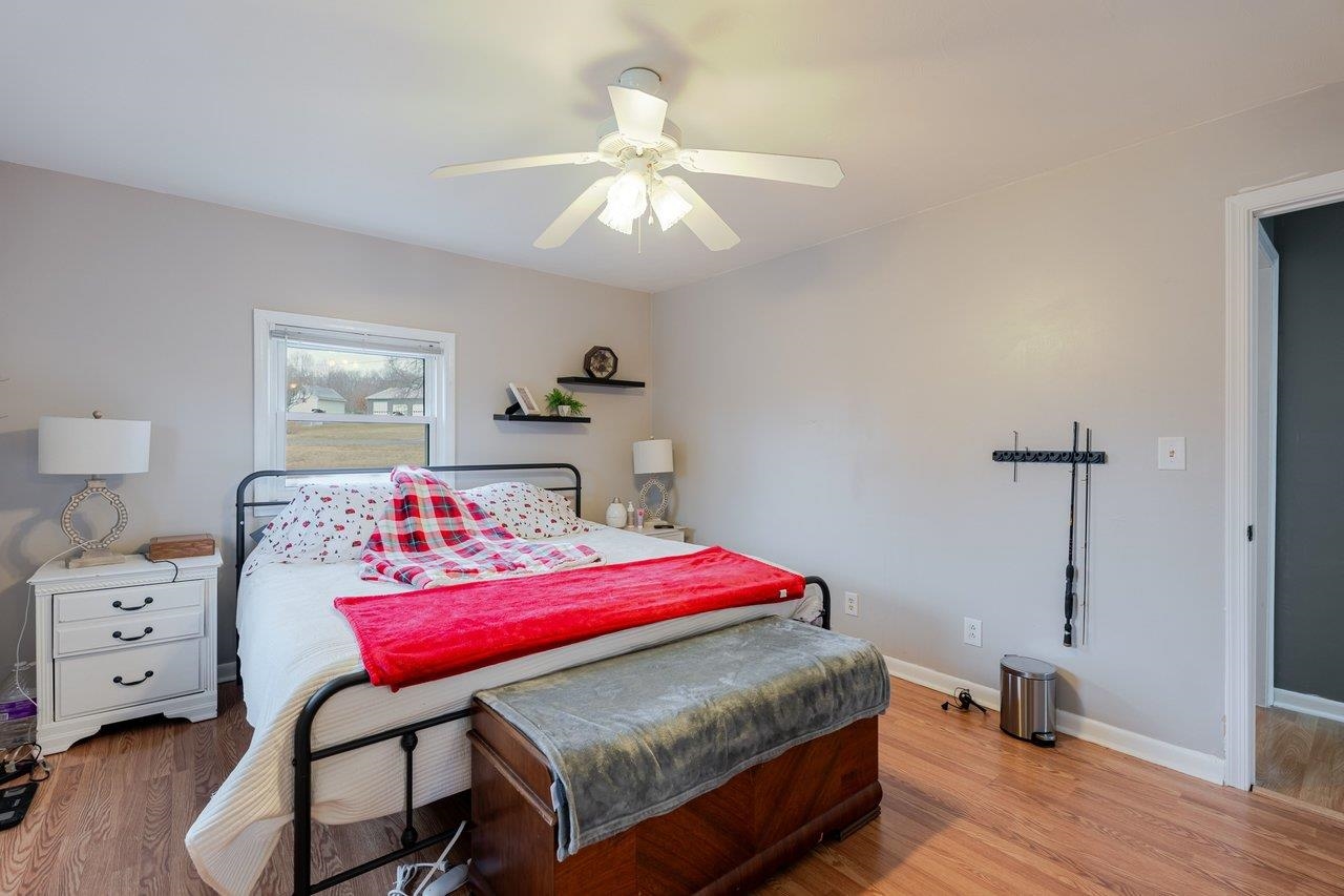 114 CLARKE AVE, ELKTON, Virginia 22827, 3 Bedrooms Bedrooms, ,2 BathroomsBathrooms,Residential,114 CLARKE AVE,674026 MLS # 674026