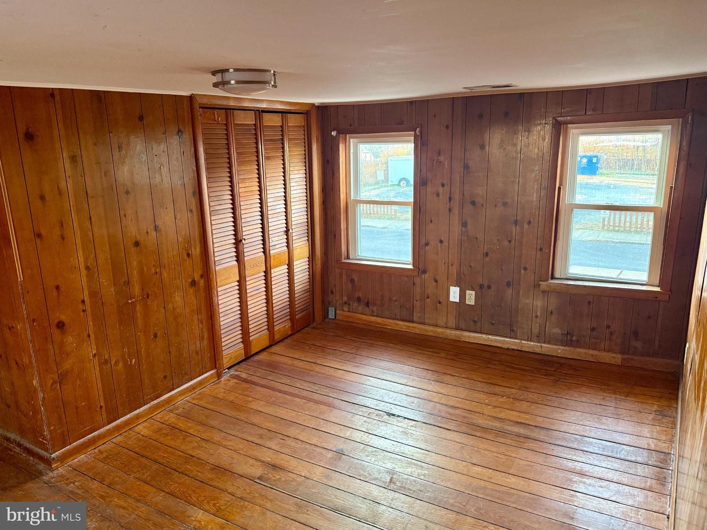 131 S MASSANUTEN ST, STRASBURG, Virginia 22657, 3 Bedrooms Bedrooms, 10 Rooms Rooms,2 BathroomsBathrooms,Residential,For sale,131 S MASSANUTEN ST,VASH2013738 MLS # VASH2013738