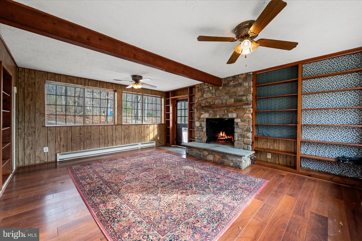 179 RIVER PARK LN, BLUEMONT, Virginia 20135, 5 Bedrooms Bedrooms, 11 Rooms Rooms,3 BathroomsBathrooms,Residential,For sale,179 RIVER PARK LN,VACL2003800 MLS # VACL2003800