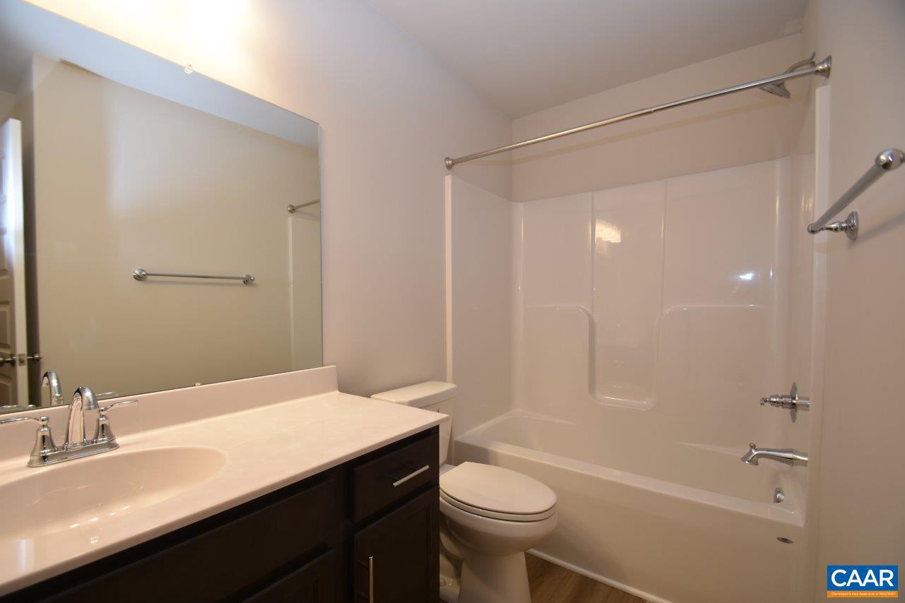 88 MARTIN VILLAGE RD #MV 16D, LOUISA, Virginia 23093, 4 Bedrooms Bedrooms, ,2 BathroomsBathrooms,Residential,For sale,88 MARTIN VILLAGE RD #MV 16D,667383 MLS # 667383