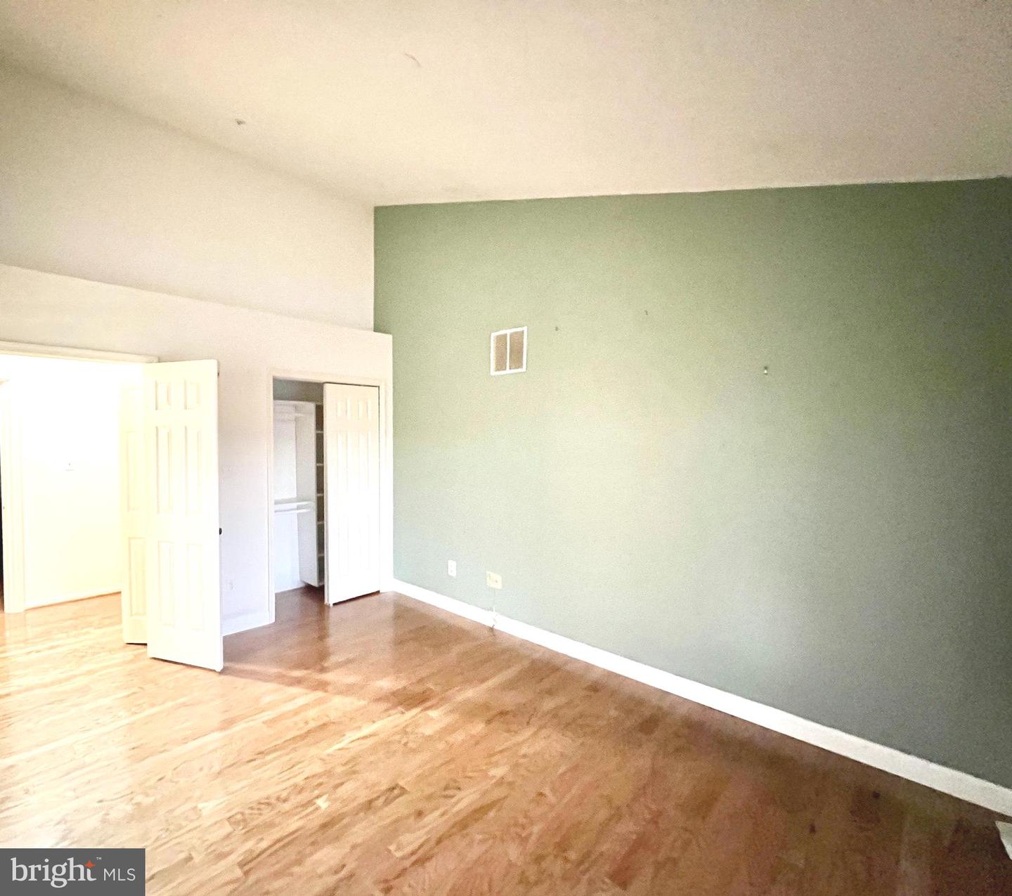 11498 CORINTHIA CT #80, WOODBRIDGE, Virginia 22192, 3 Bedrooms Bedrooms, ,2 BathroomsBathrooms,Residential,For sale,11498 CORINTHIA CT #80,VAPW2108864 MLS # VAPW2108864