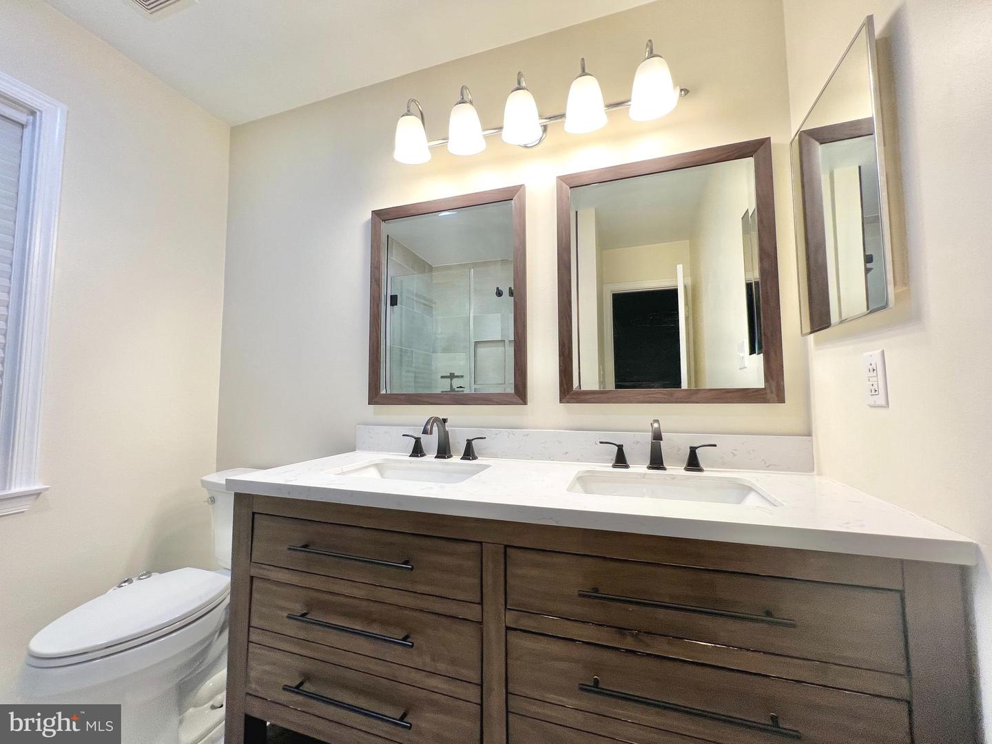 11498 CORINTHIA CT #80, WOODBRIDGE, Virginia 22192, 3 Bedrooms Bedrooms, ,2 BathroomsBathrooms,Residential,For sale,11498 CORINTHIA CT #80,VAPW2108864 MLS # VAPW2108864