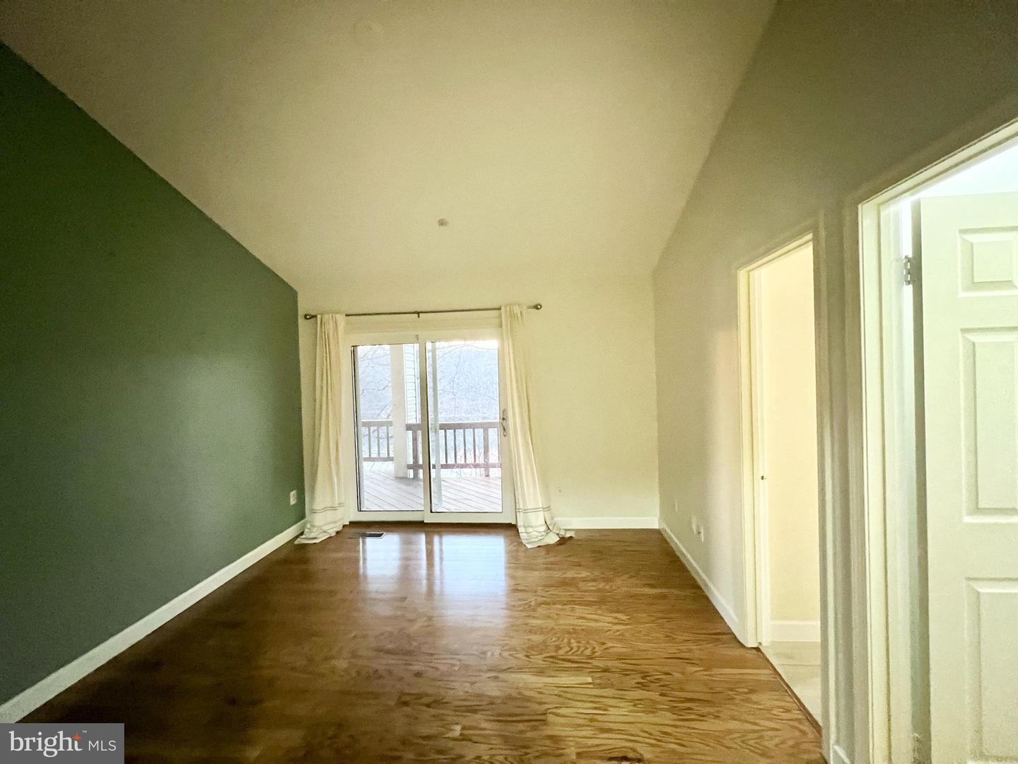 11498 CORINTHIA CT #80, WOODBRIDGE, Virginia 22192, 3 Bedrooms Bedrooms, ,2 BathroomsBathrooms,Residential,For sale,11498 CORINTHIA CT #80,VAPW2108864 MLS # VAPW2108864