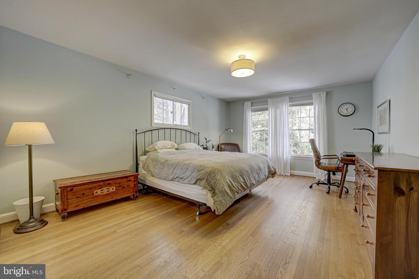 3017 CLEVELAND AVE NW, WASHINGTON, District Of Columbia 20008, 3 Bedrooms Bedrooms, ,3 BathroomsBathrooms,Residential,For sale,3017 CLEVELAND AVE NW,DCDC2235140 MLS # DCDC2235140