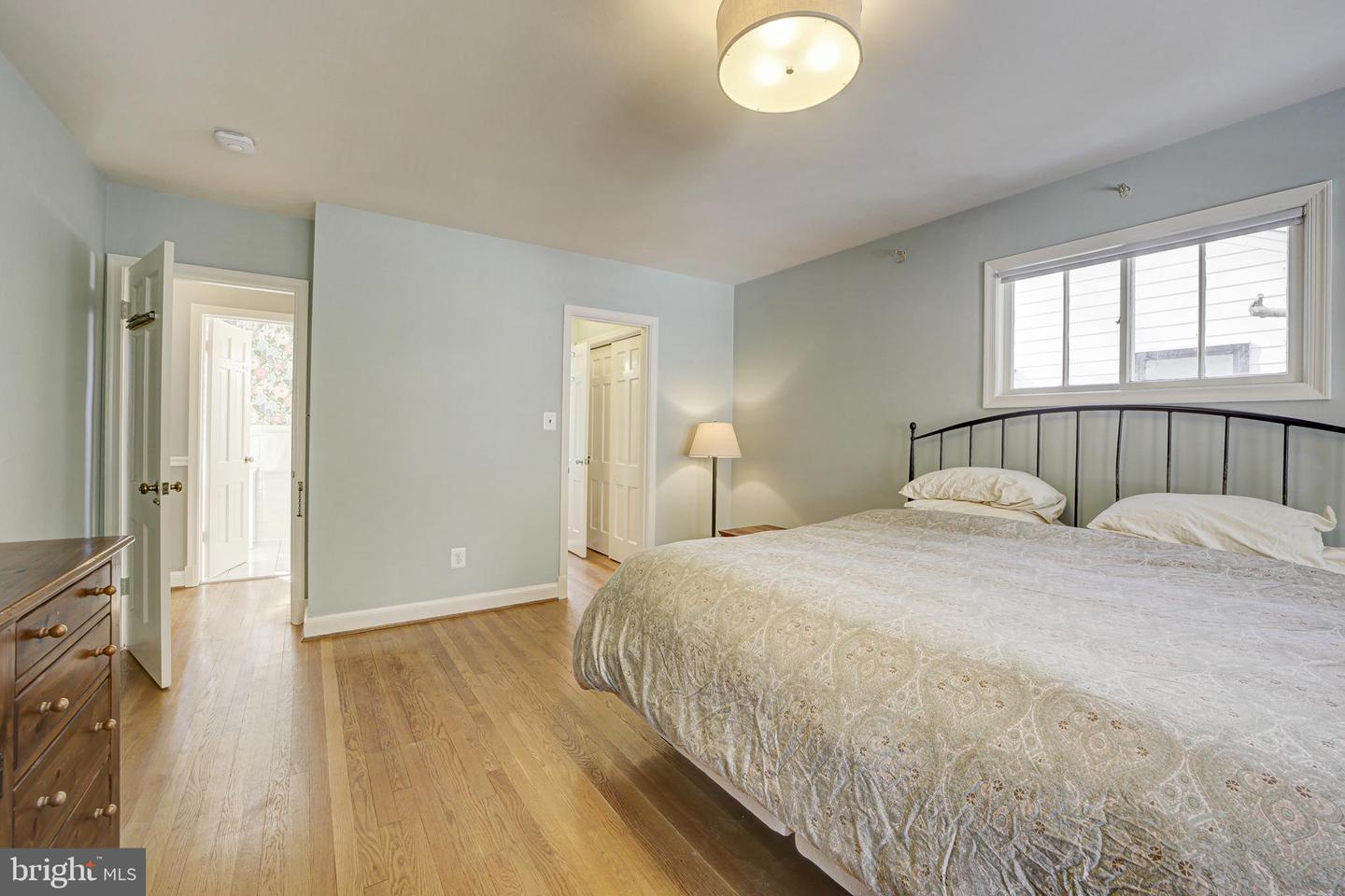 3017 CLEVELAND AVE NW, WASHINGTON, District Of Columbia 20008, 3 Bedrooms Bedrooms, ,3 BathroomsBathrooms,Residential,For sale,3017 CLEVELAND AVE NW,DCDC2235140 MLS # DCDC2235140