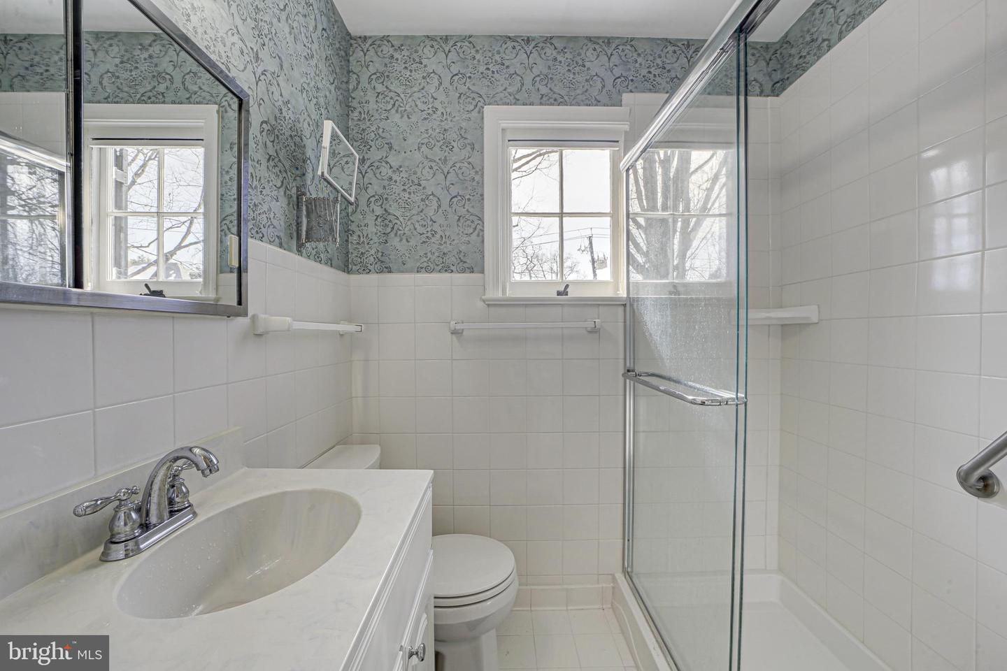 3017 CLEVELAND AVE NW, WASHINGTON, District Of Columbia 20008, 3 Bedrooms Bedrooms, ,3 BathroomsBathrooms,Residential,For sale,3017 CLEVELAND AVE NW,DCDC2235140 MLS # DCDC2235140