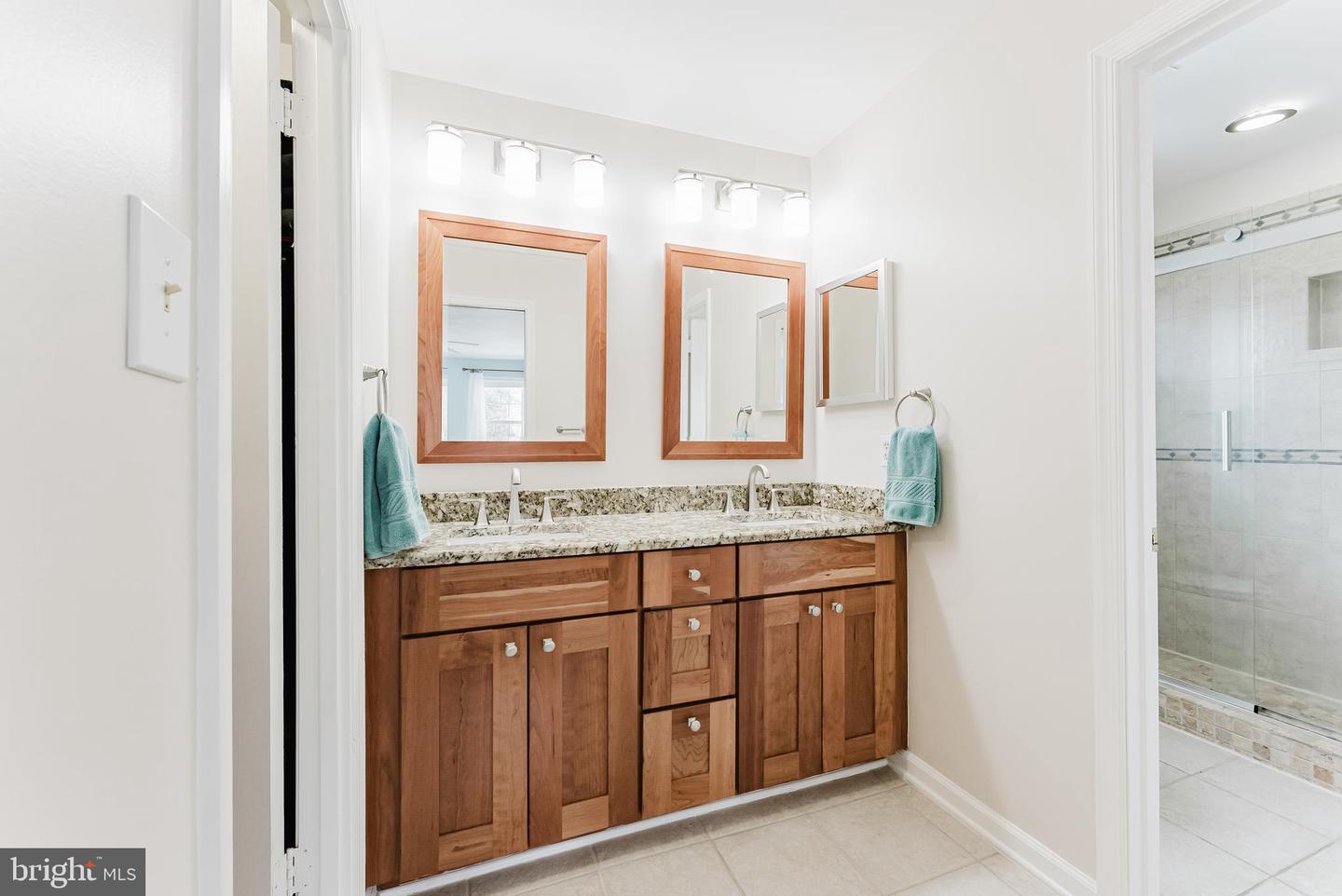 7200 DUCK CT, SPRINGFIELD, Virginia 22152, 4 Bedrooms Bedrooms, ,2 BathroomsBathrooms,Residential,For sale,7200 DUCK CT,VAFX2283348 MLS # VAFX2283348