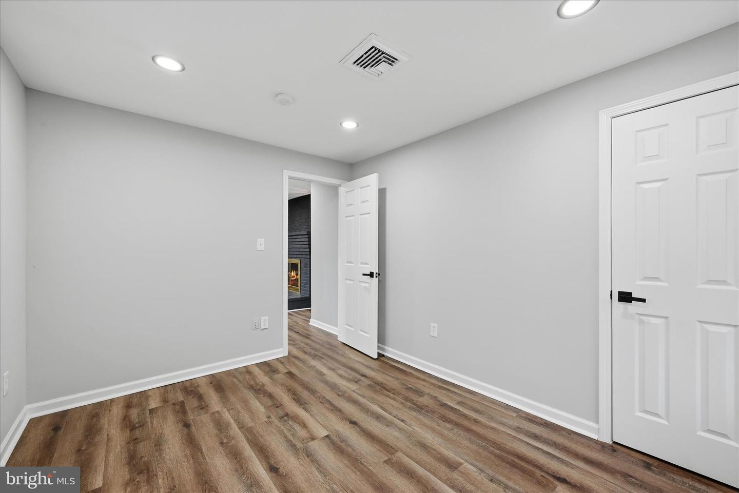 2639 LOGMILL RD, HAYMARKET, Virginia 20169, 4 Bedrooms Bedrooms, ,3 BathroomsBathrooms,Residential,For sale,2639 LOGMILL RD,VAPW2109992 MLS # VAPW2109992