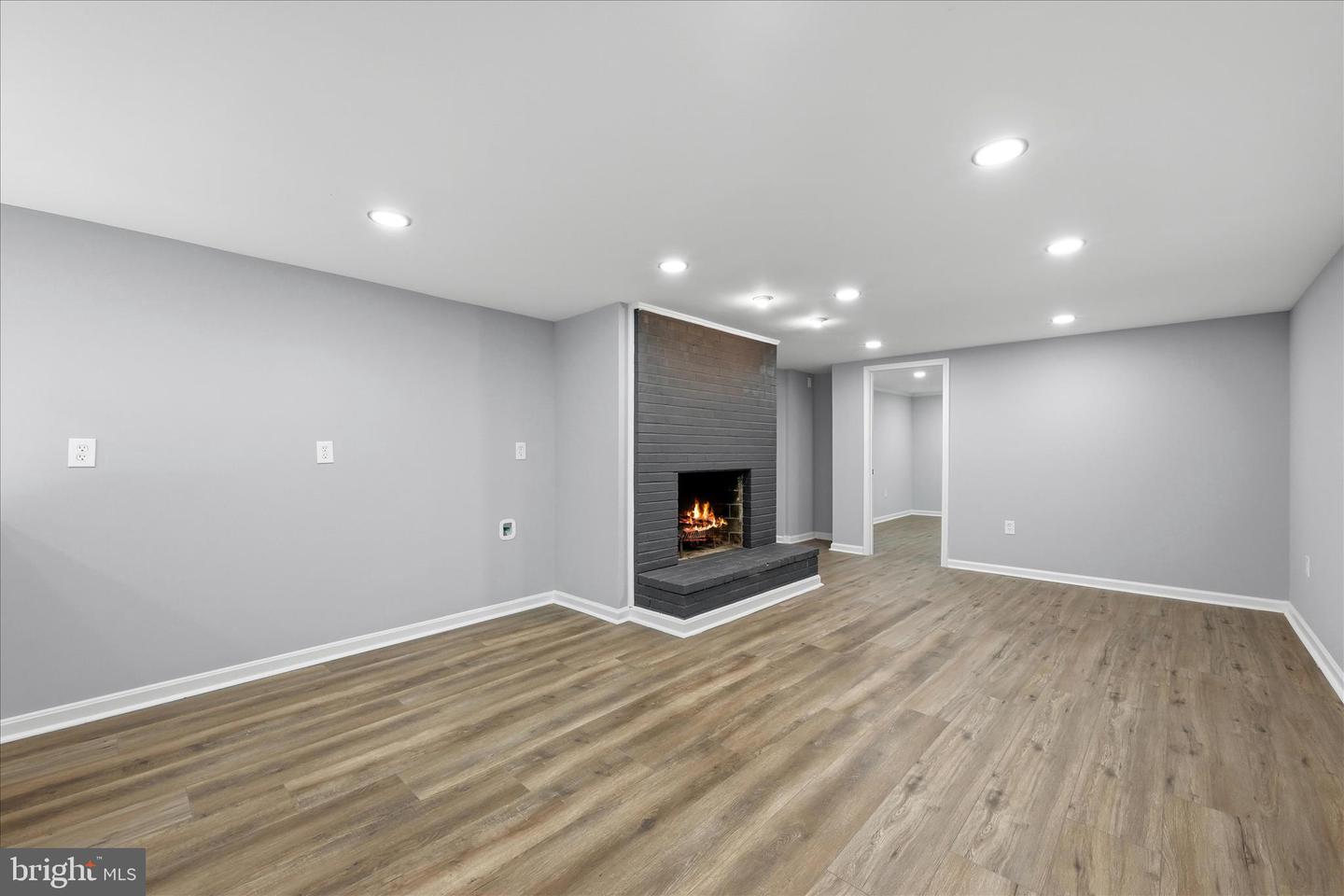 2639 LOGMILL RD, HAYMARKET, Virginia 20169, 4 Bedrooms Bedrooms, ,3 BathroomsBathrooms,Residential,For sale,2639 LOGMILL RD,VAPW2109992 MLS # VAPW2109992