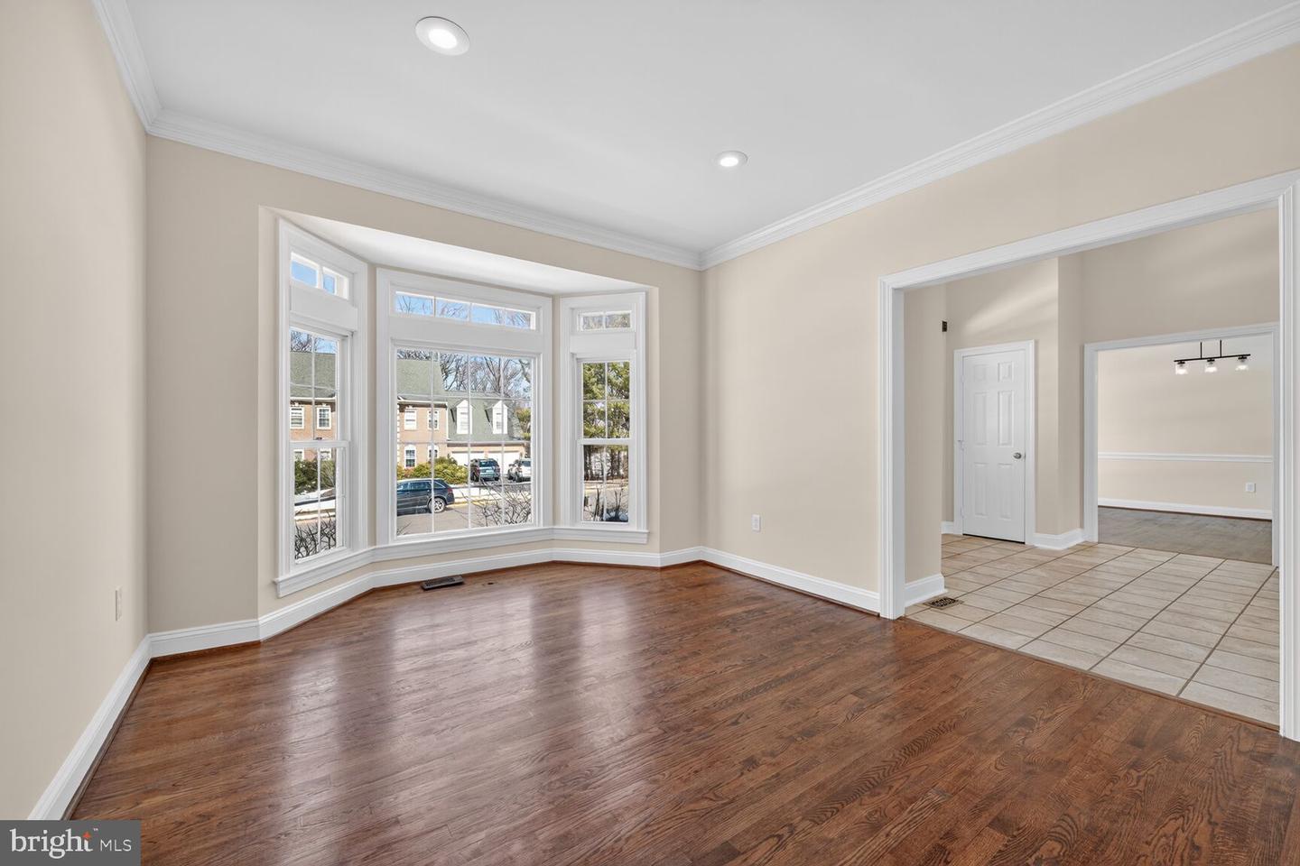 11192 LONGWOOD GROVE DR, RESTON, Virginia 20194, 4 Bedrooms Bedrooms, ,4 BathroomsBathrooms,Residential,For sale,11192 LONGWOOD GROVE DR,VAFX2286450 MLS # VAFX2286450