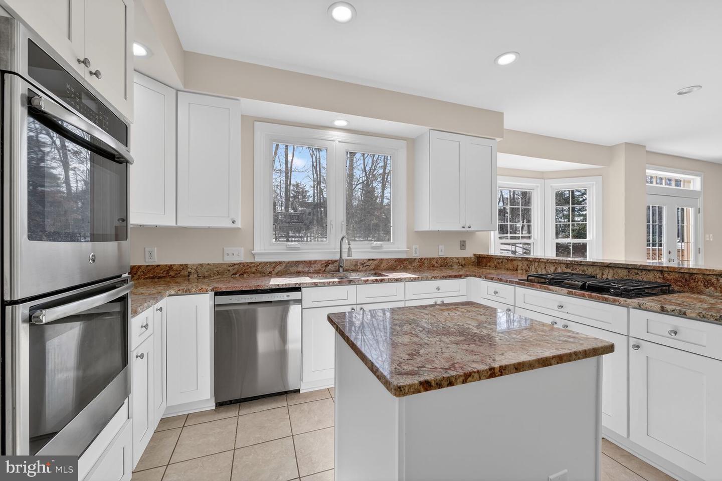 11192 LONGWOOD GROVE DR, RESTON, Virginia 20194, 4 Bedrooms Bedrooms, ,4 BathroomsBathrooms,Residential,For sale,11192 LONGWOOD GROVE DR,VAFX2286450 MLS # VAFX2286450