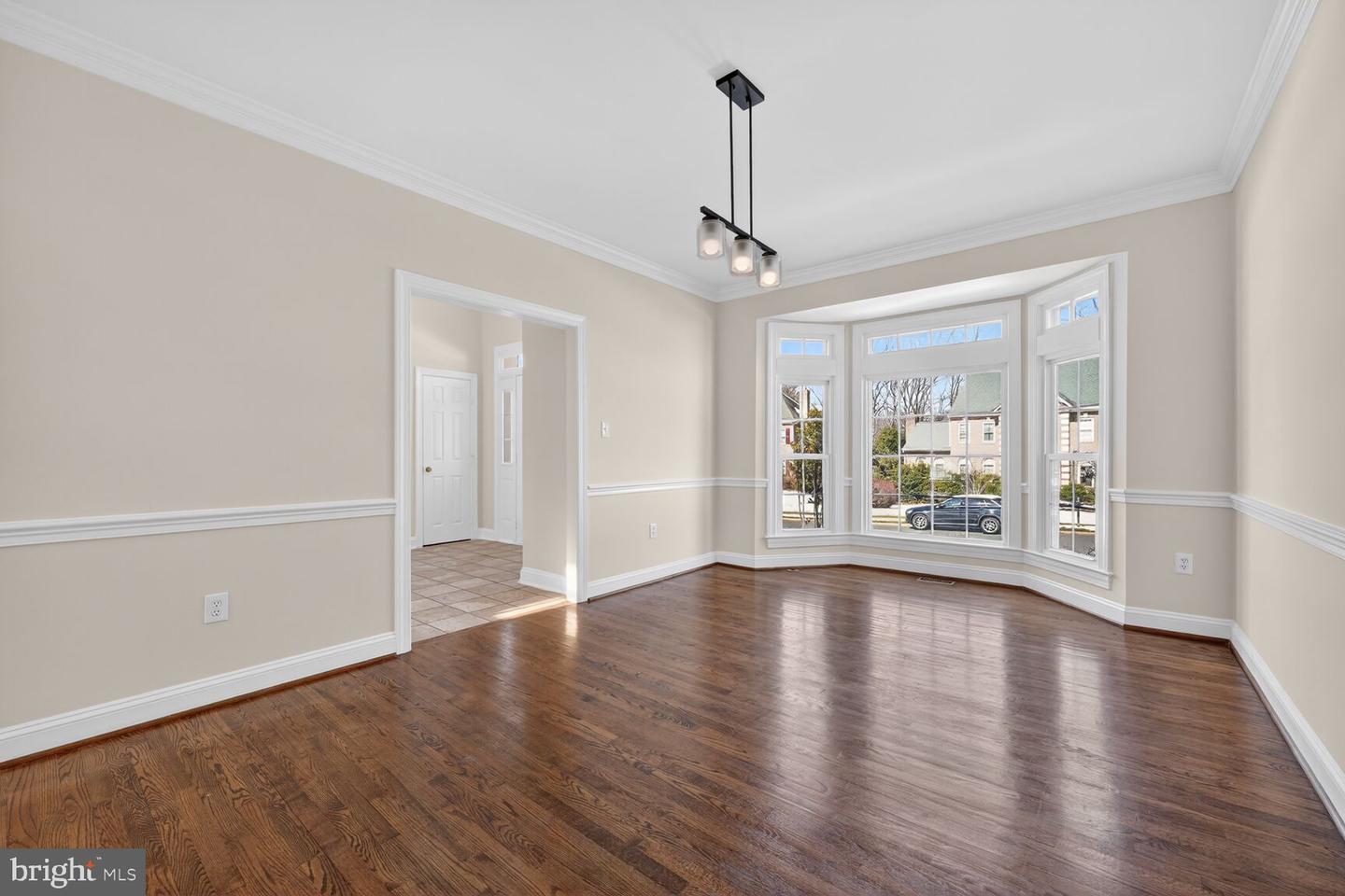 11192 LONGWOOD GROVE DR, RESTON, Virginia 20194, 4 Bedrooms Bedrooms, ,4 BathroomsBathrooms,Residential,For sale,11192 LONGWOOD GROVE DR,VAFX2286450 MLS # VAFX2286450