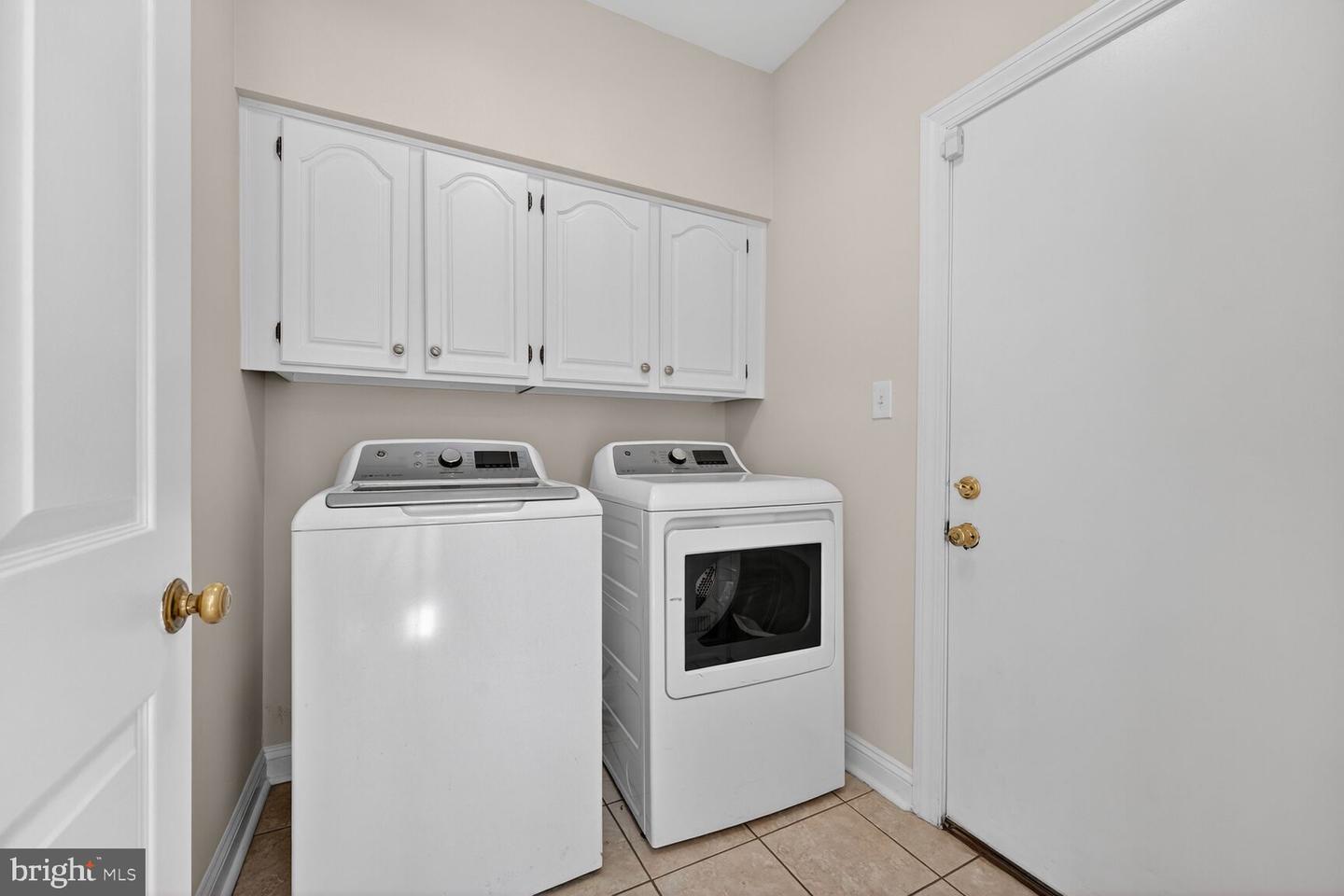 11192 LONGWOOD GROVE DR, RESTON, Virginia 20194, 4 Bedrooms Bedrooms, ,4 BathroomsBathrooms,Residential,For sale,11192 LONGWOOD GROVE DR,VAFX2286450 MLS # VAFX2286450