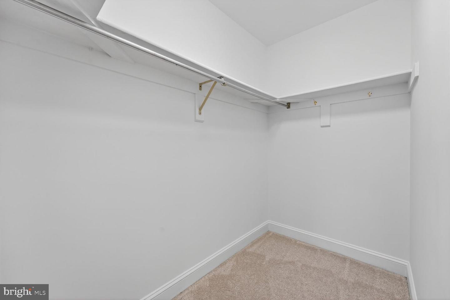 11192 LONGWOOD GROVE DR, RESTON, Virginia 20194, 4 Bedrooms Bedrooms, ,4 BathroomsBathrooms,Residential,For sale,11192 LONGWOOD GROVE DR,VAFX2286450 MLS # VAFX2286450