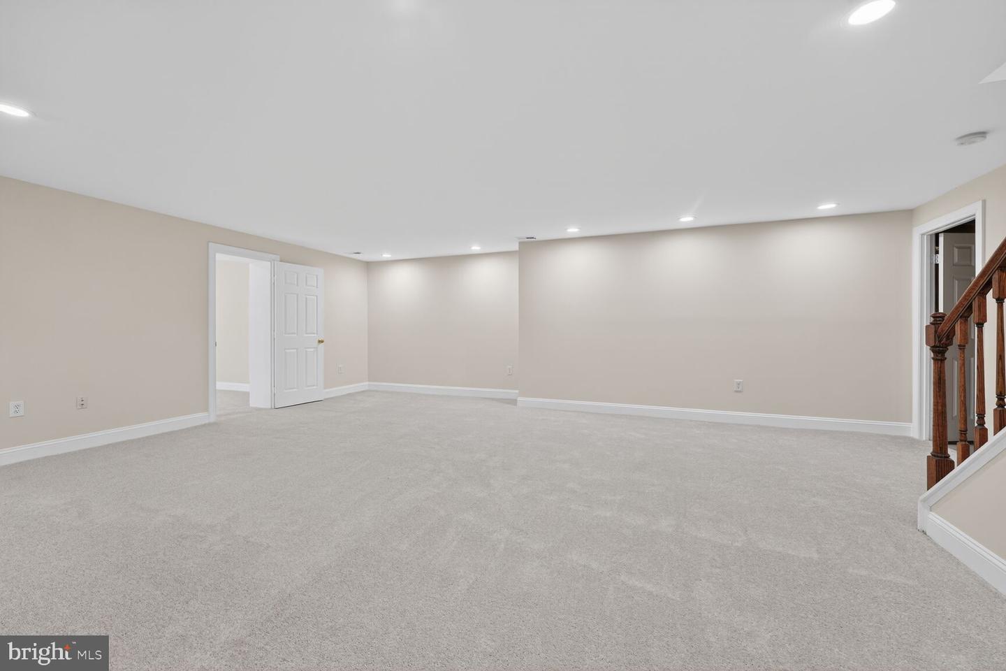 11192 LONGWOOD GROVE DR, RESTON, Virginia 20194, 4 Bedrooms Bedrooms, ,4 BathroomsBathrooms,Residential,For sale,11192 LONGWOOD GROVE DR,VAFX2286450 MLS # VAFX2286450