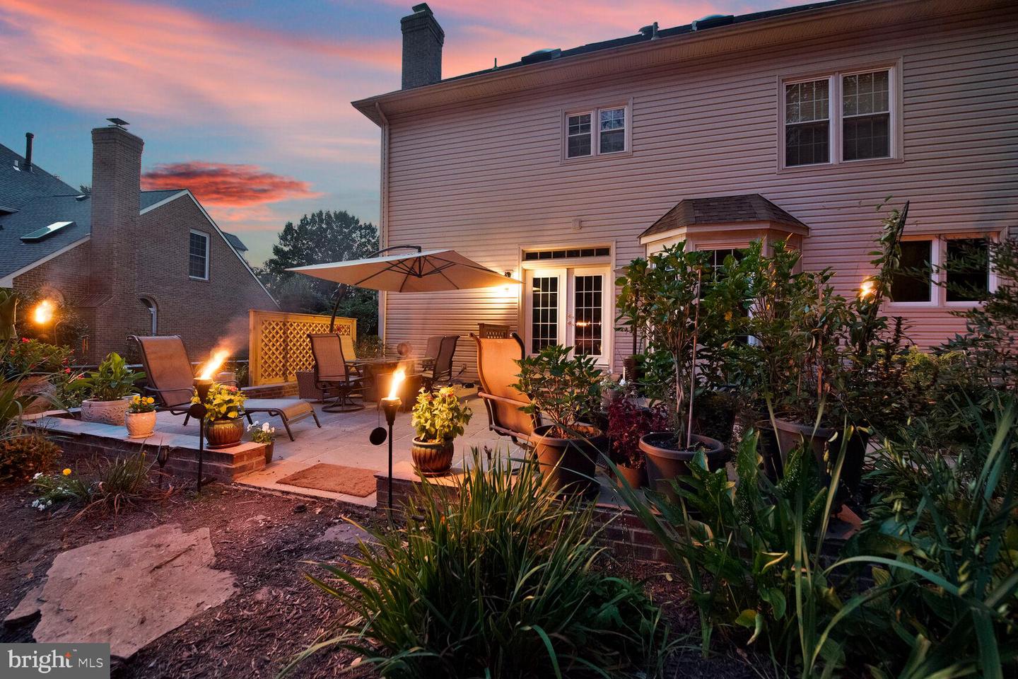 11192 LONGWOOD GROVE DR, RESTON, Virginia 20194, 4 Bedrooms Bedrooms, ,4 BathroomsBathrooms,Residential,For sale,11192 LONGWOOD GROVE DR,VAFX2286450 MLS # VAFX2286450